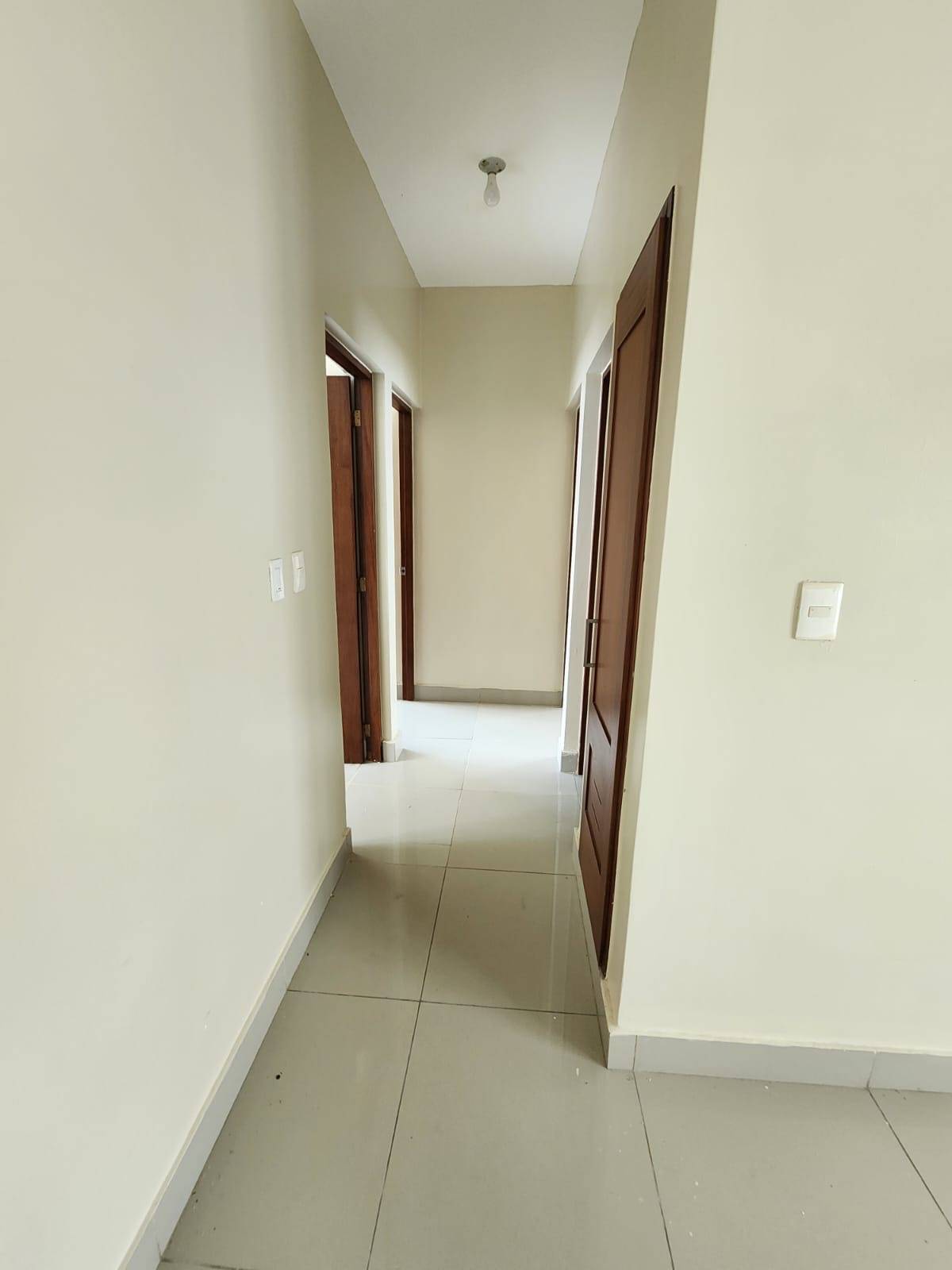 apartamentos - Alquiler primer nivel Llanos de Gurabo  8