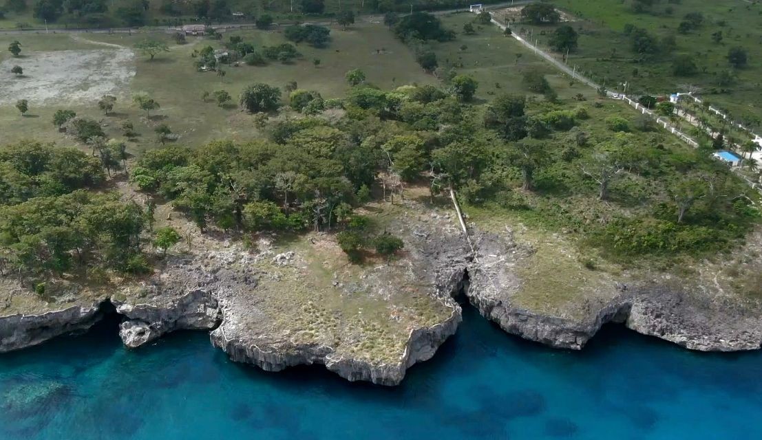 solares y terrenos - Terreno de 15,951.09 Mts2 e n Rio San Juan  5