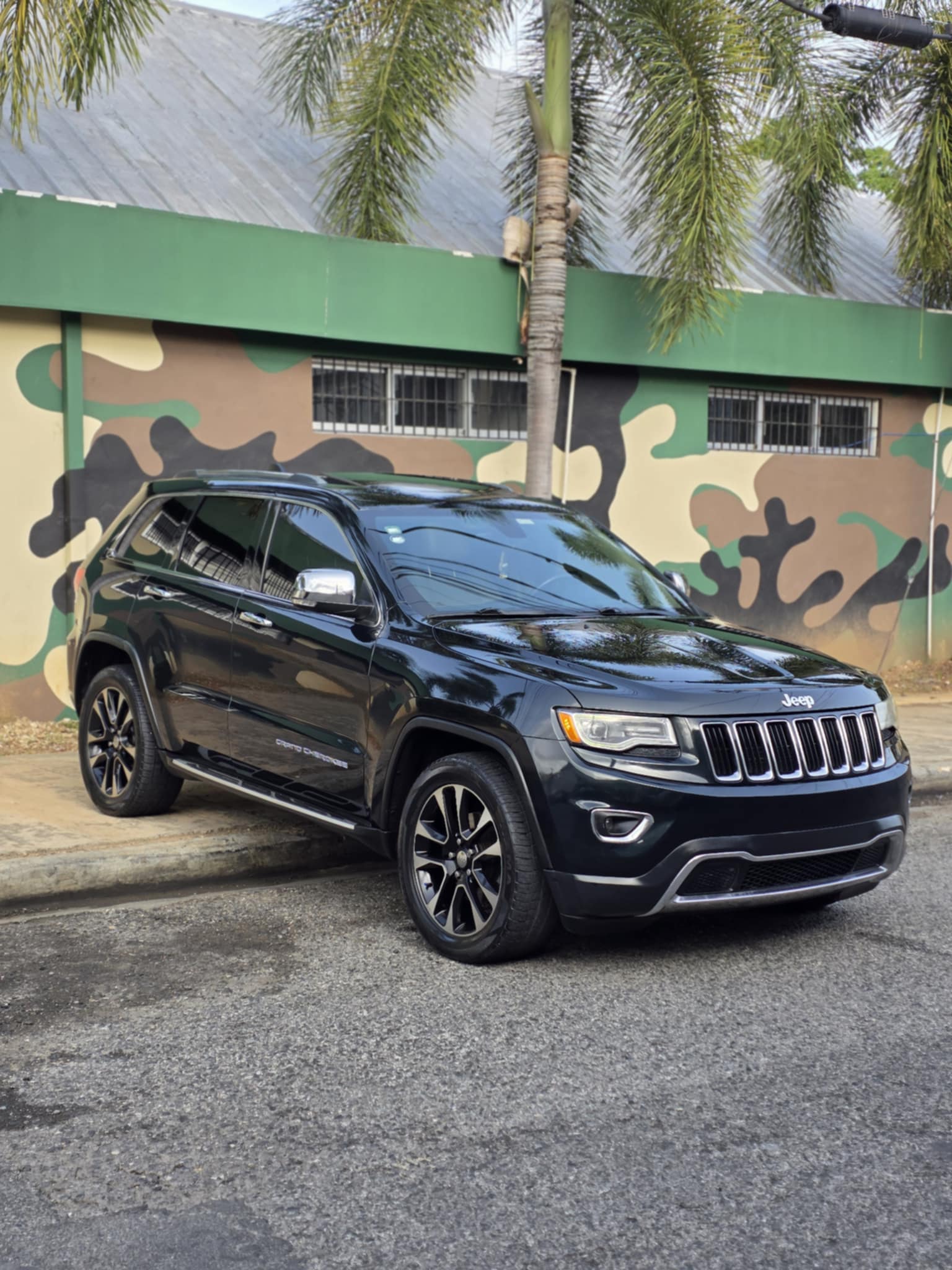 jeepetas y camionetas - Jeep Grand Cherokee 2014 Limited Panoramica 4x2 7
