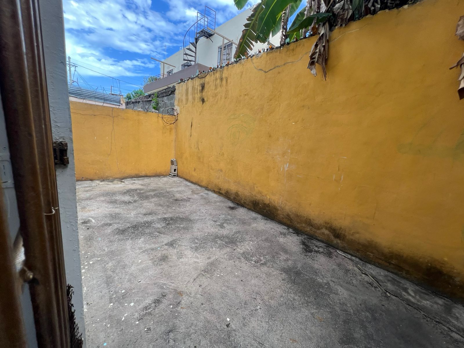 casas - Vendo casa en Los Tres Ojos  4