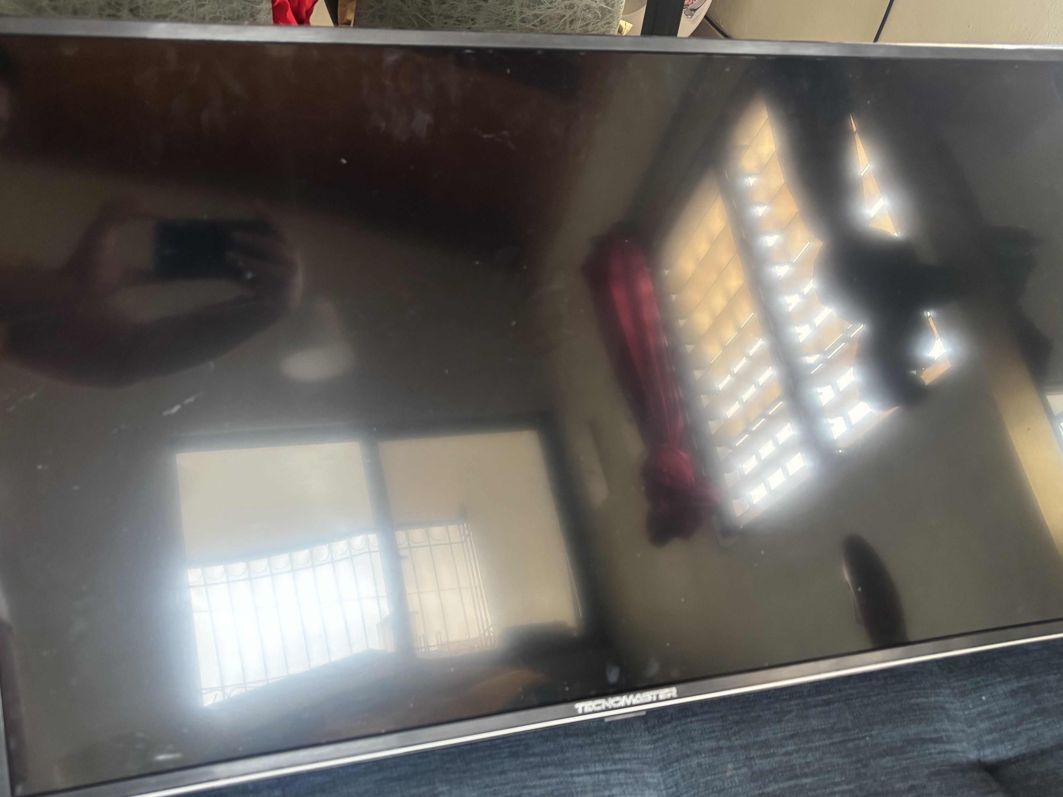 tv - SMART TV 43” 0