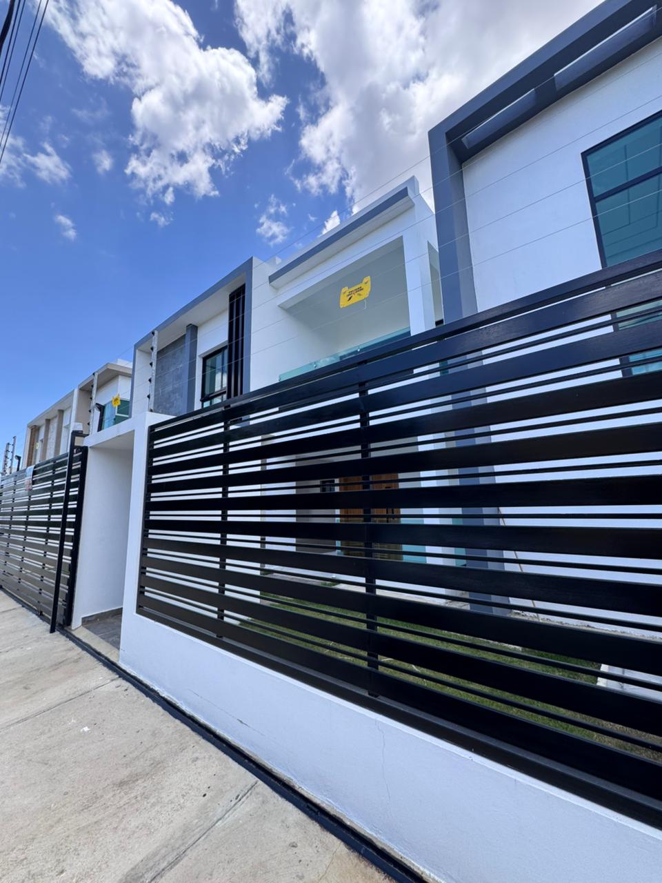 casas - CASA EN VENTA EN VILLA MARIA, SANTIAGO. 1