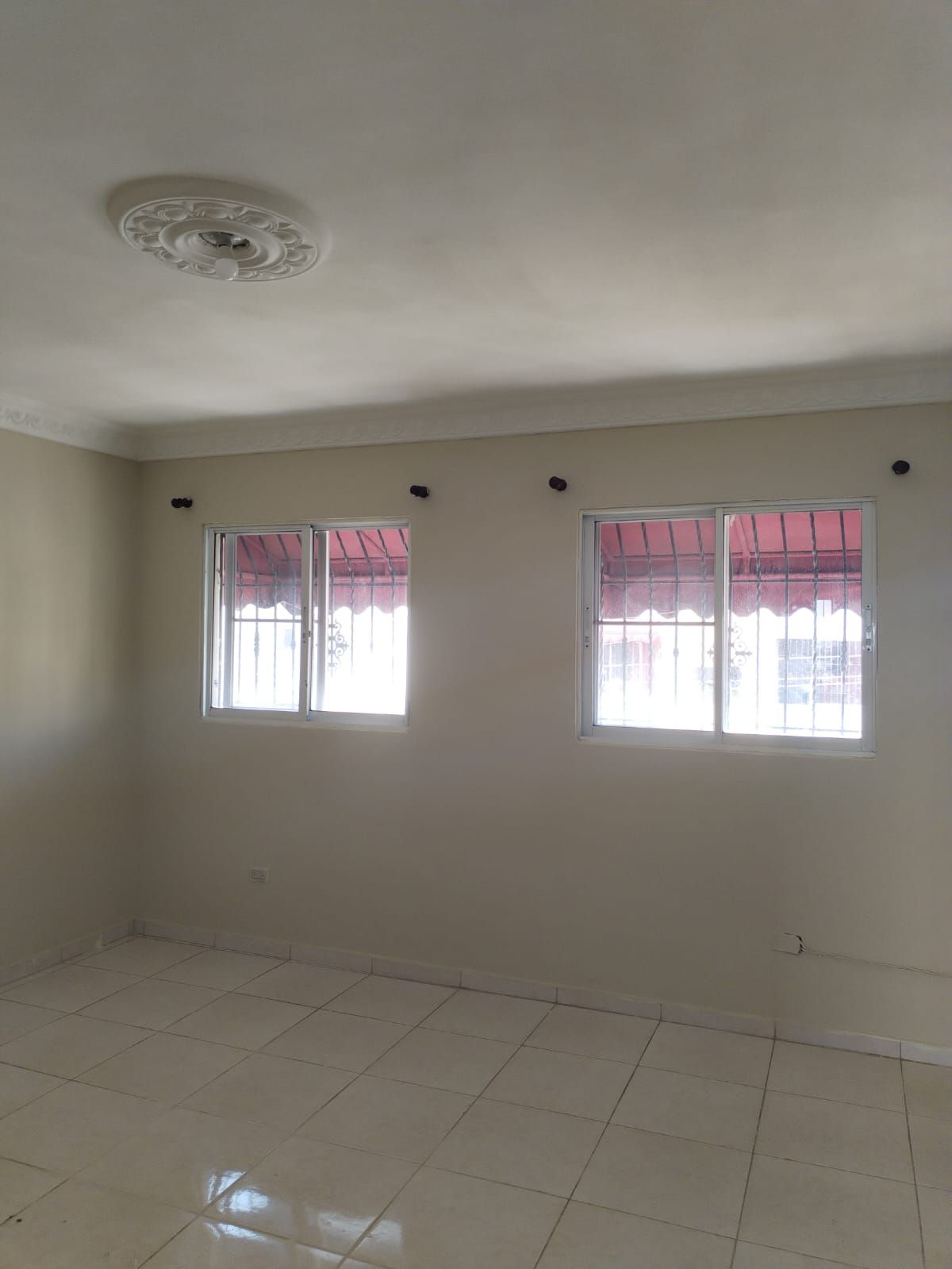 apartamentos - Av. Jacobo Majluta de 3 habita 5