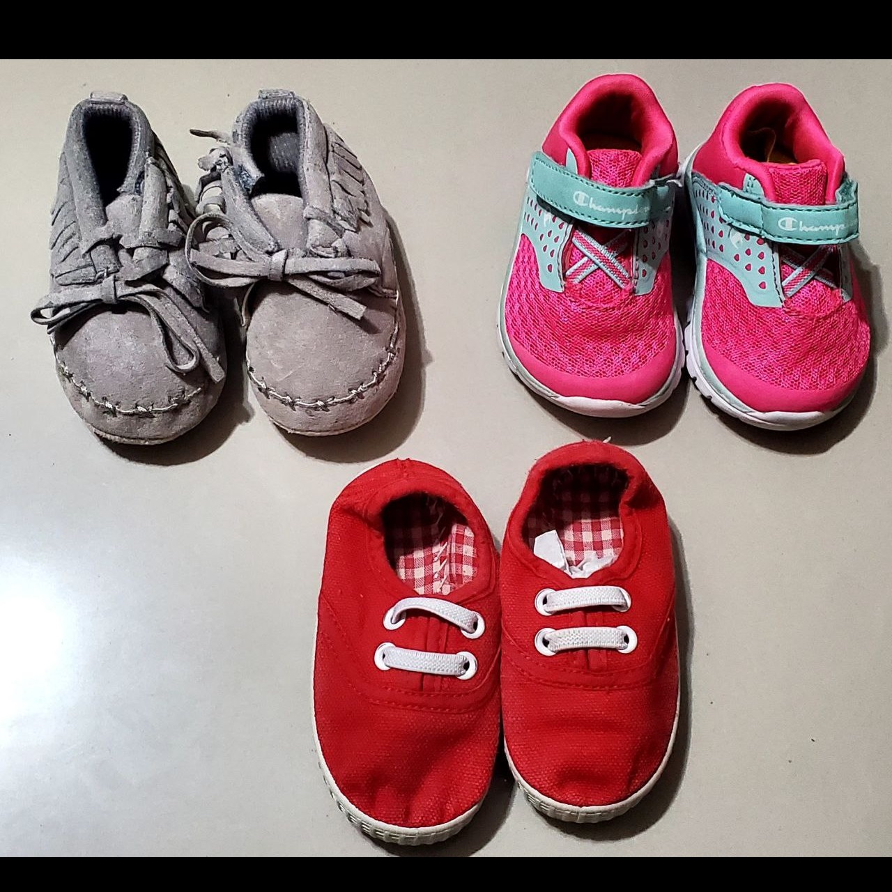 ropa y zapatos - 6 Pares zapato  tenis niña 0-3 meses. Todo por $500 2