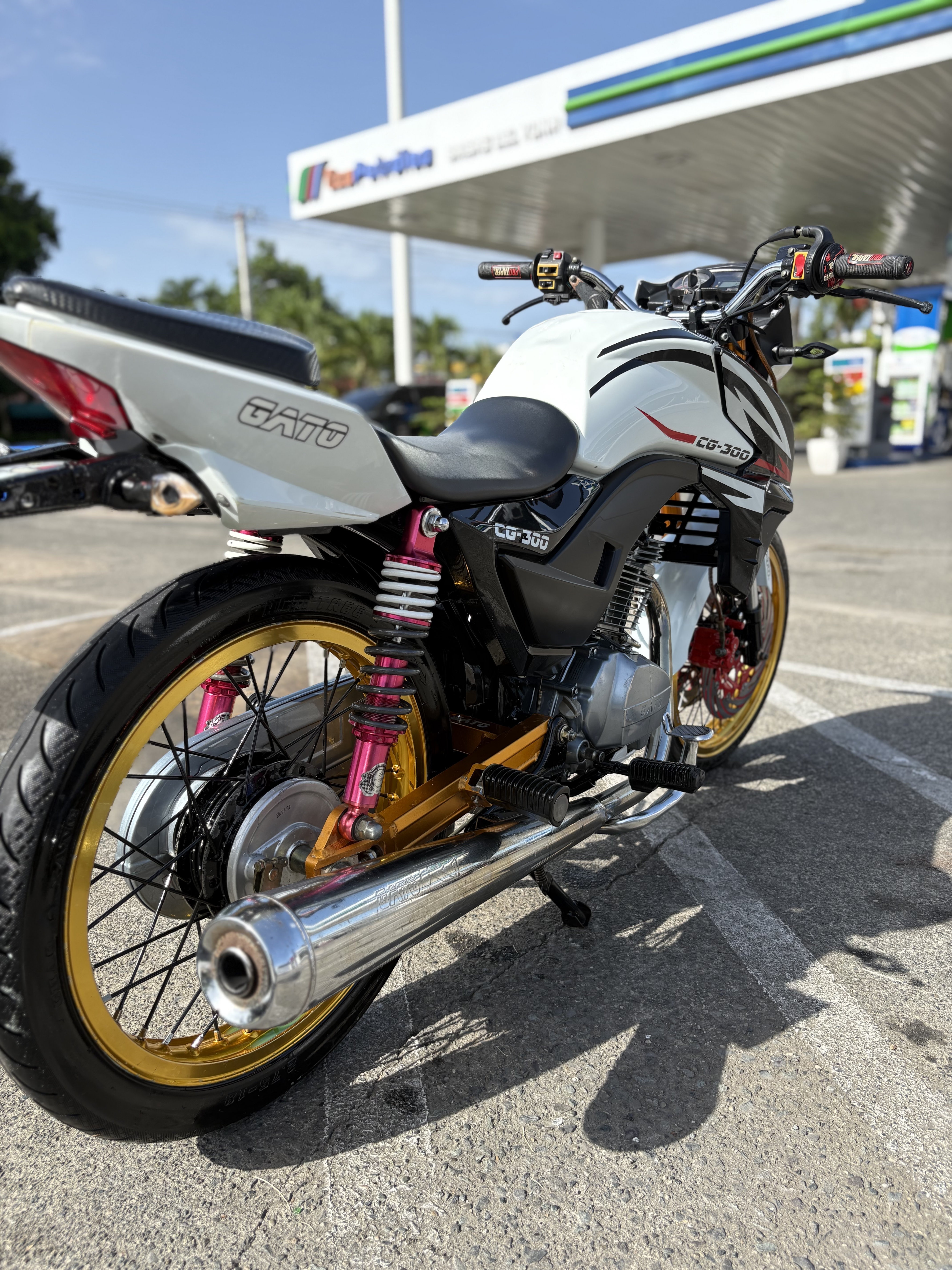 motores y pasolas - cg300 ✅🚀 como nuevo , las fotos hablan por sí solas 10-10✅ todos sus papeles  4