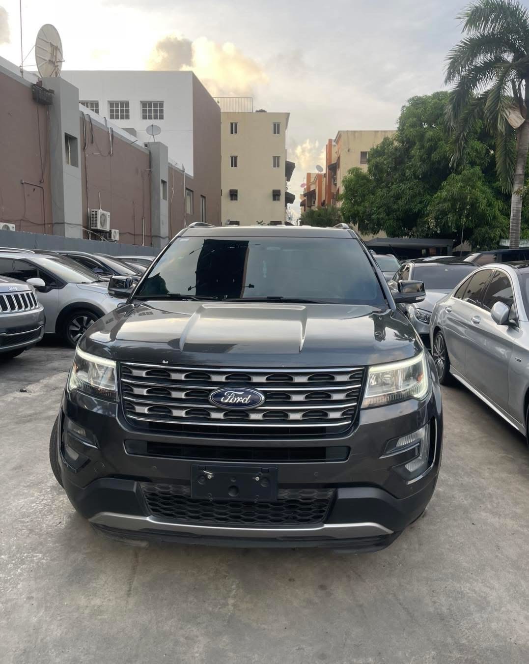 jeepetas y camionetas - FORD EXPLORER XLT 2017 2