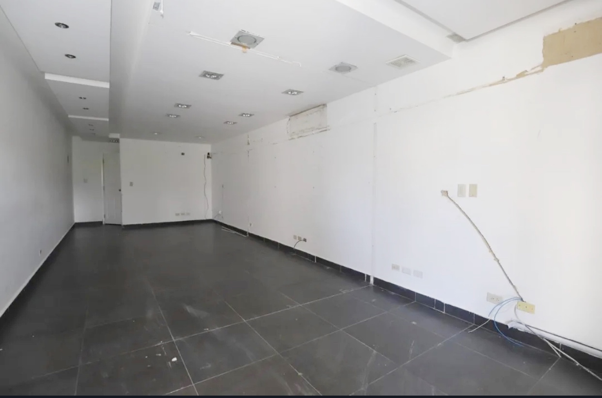 oficinas y locales comerciales - Local céntrico en Naco 1