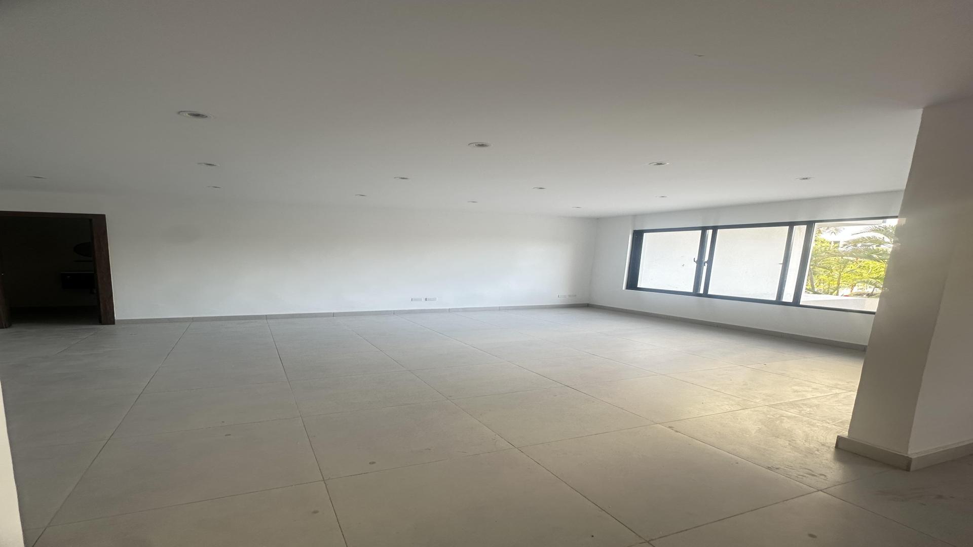 oficinas y locales comerciales - ALQUILER LOCAL COMERCIAL DE 126TS2-SECTOR LA JULIA 3