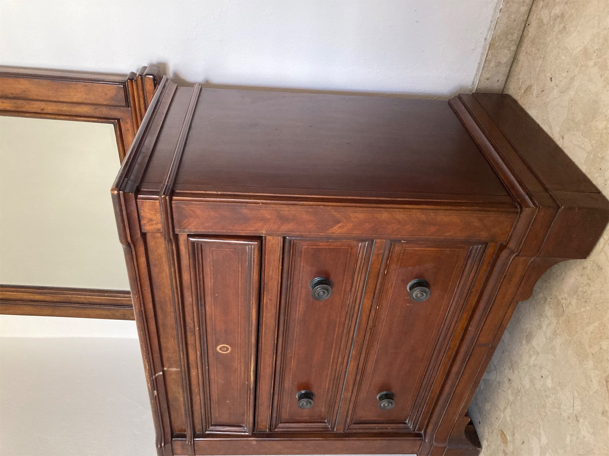 muebles y colchones - Tocador en Caoba 1