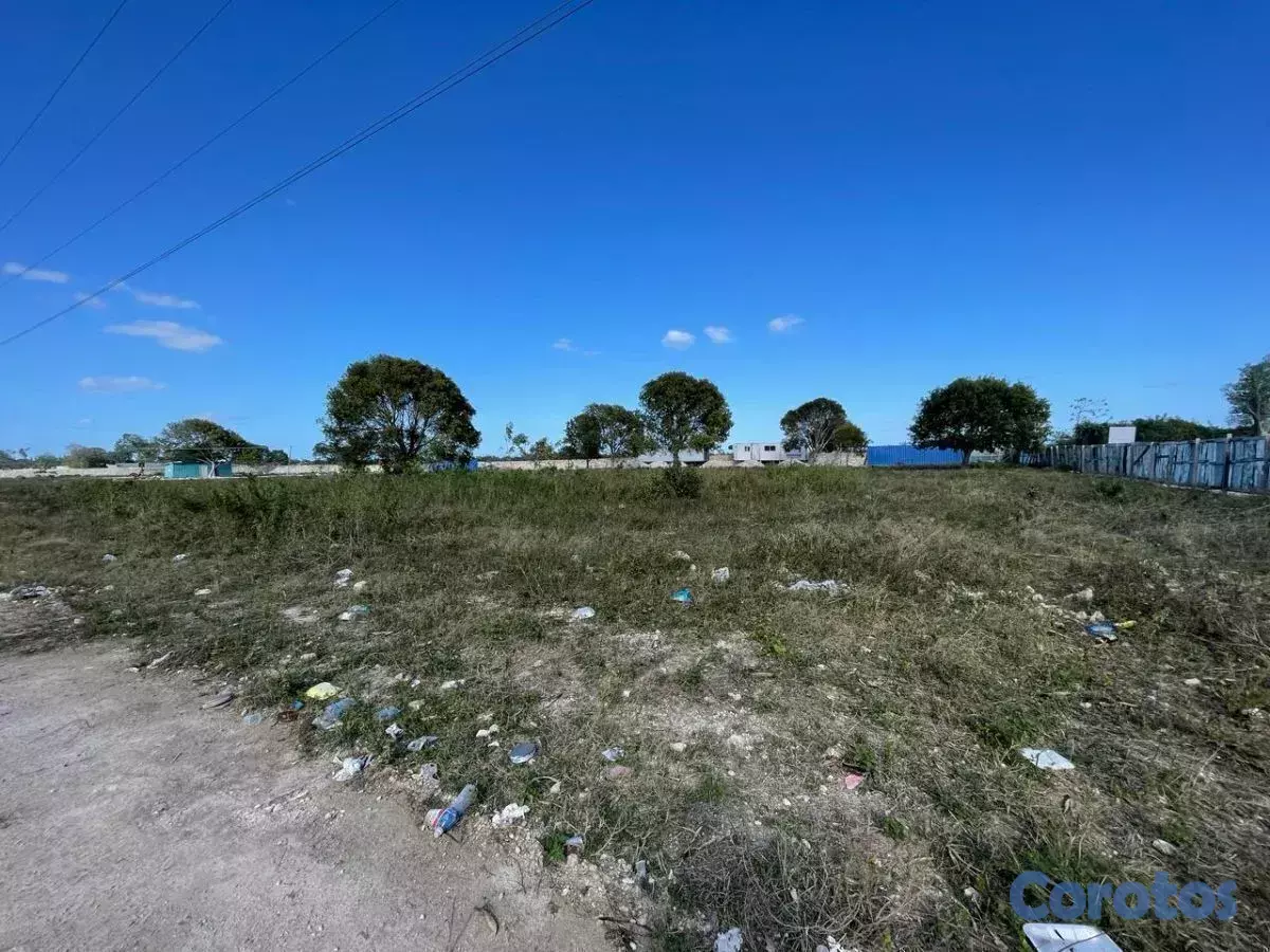 solares y terrenos - Punta Cans– Terreno a 400 metros de Almacenes Unidos  9