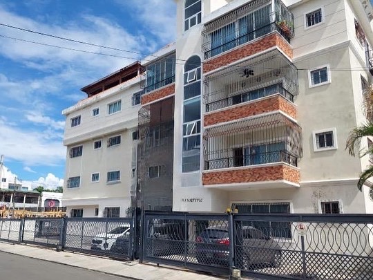 apartamentos - Apartamento en el Millon, próximo a la avenida Núñez de Cáceres y Ave. Defilló, 