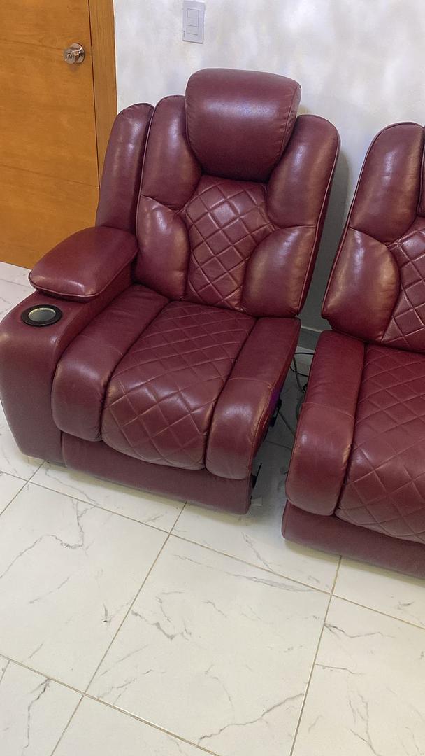 muebles y colchones - Juego De Muebles de leder  3 de ellos se reclinan pidan video para enseñárselo  4
