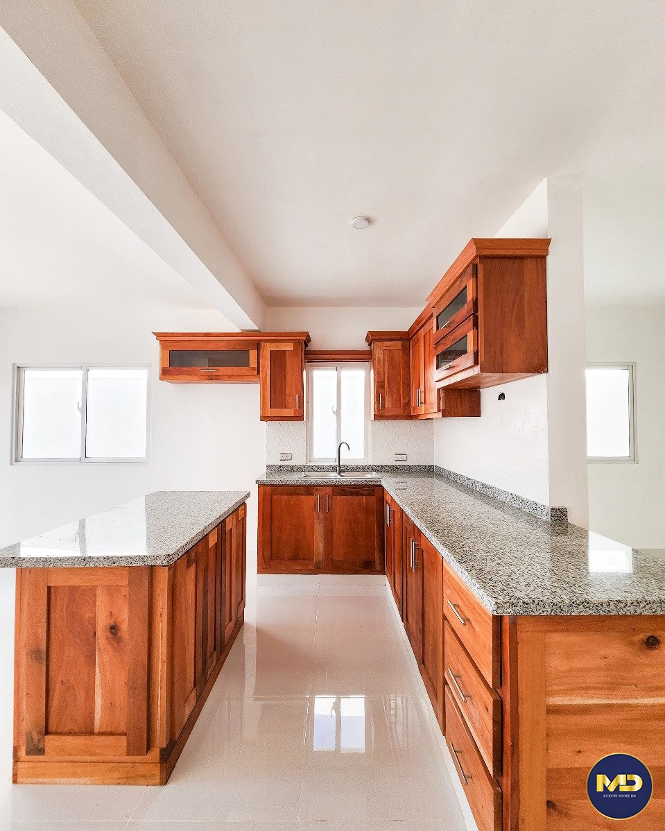 casas - 🏡Casa Nueva en Santo Domingo Este | 3Hab, Patio y Marquesina | Cerca Av. Hípica 2