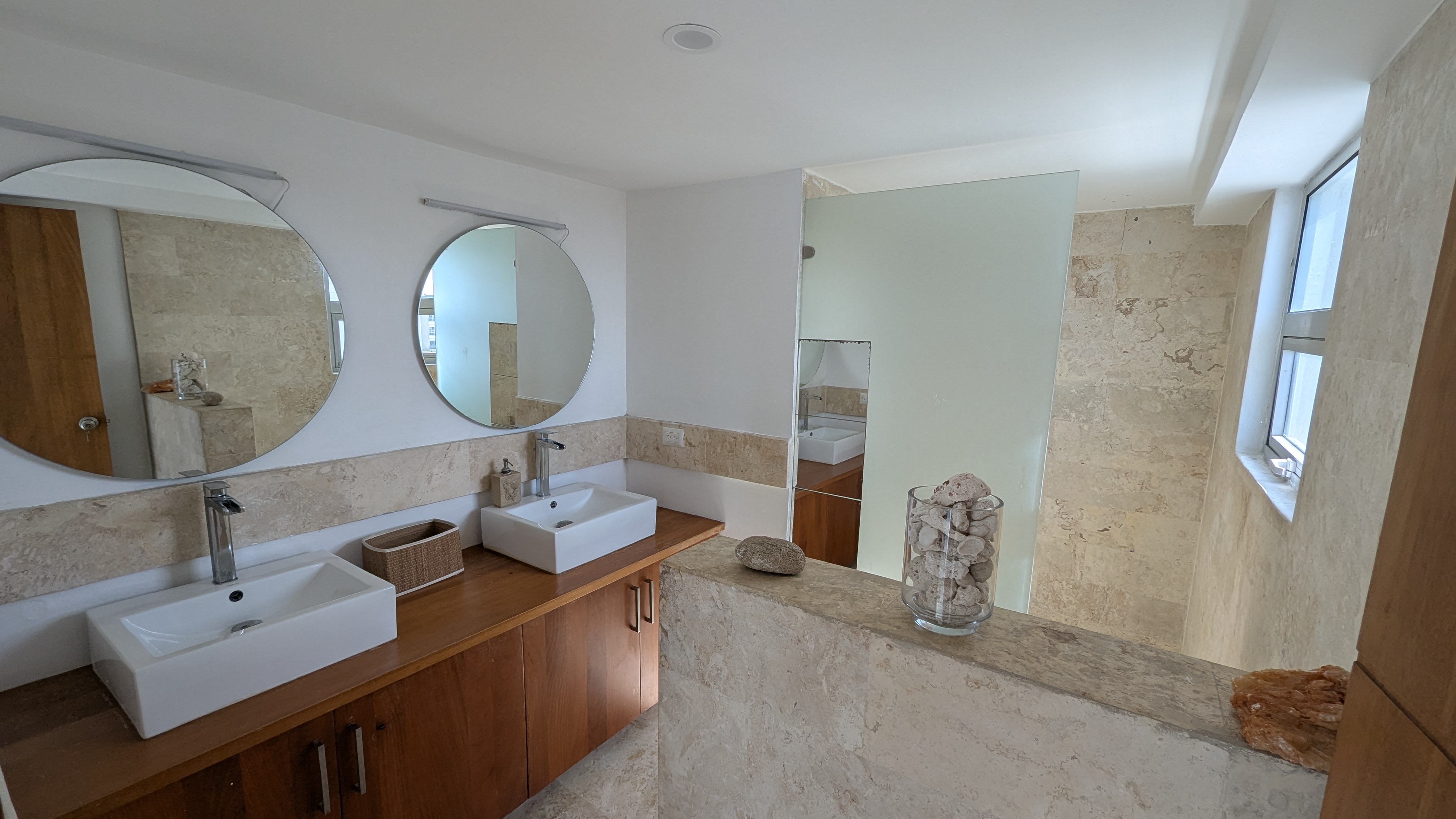 apartamentos - Apartamento amueblado con vista al mar en Santo Domingo  7