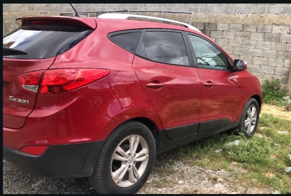 jeepetas y camionetas -  HYUNDAI TUCSON 2013 (Traspaso) 3