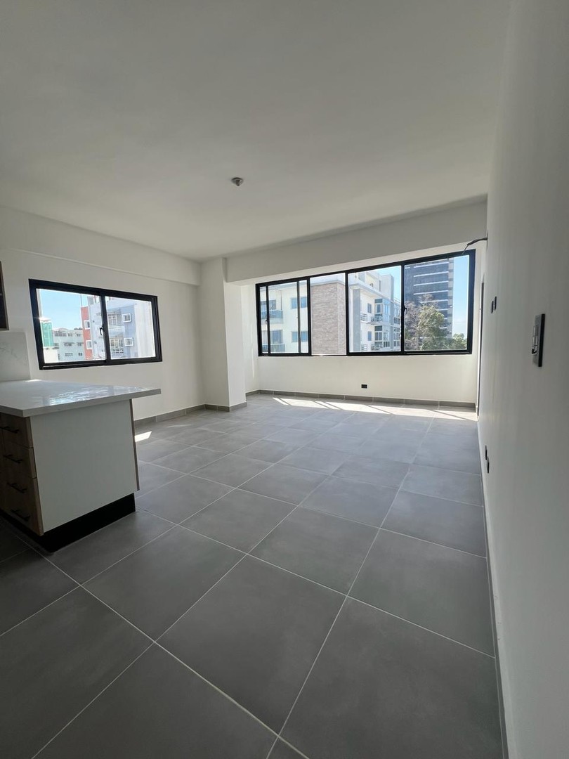 apartamentos - A Estrenar Apartamento en Alquiler de 2 hab. A una esquina de la Núñez de Cácere 5