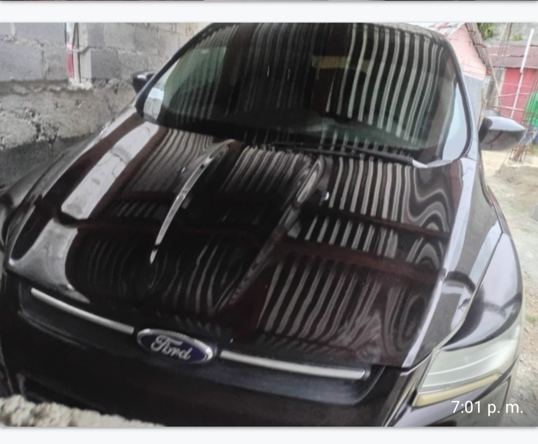 jeepetas y camionetas - Se Ford escape 2013 en excelente condiciones en375 3