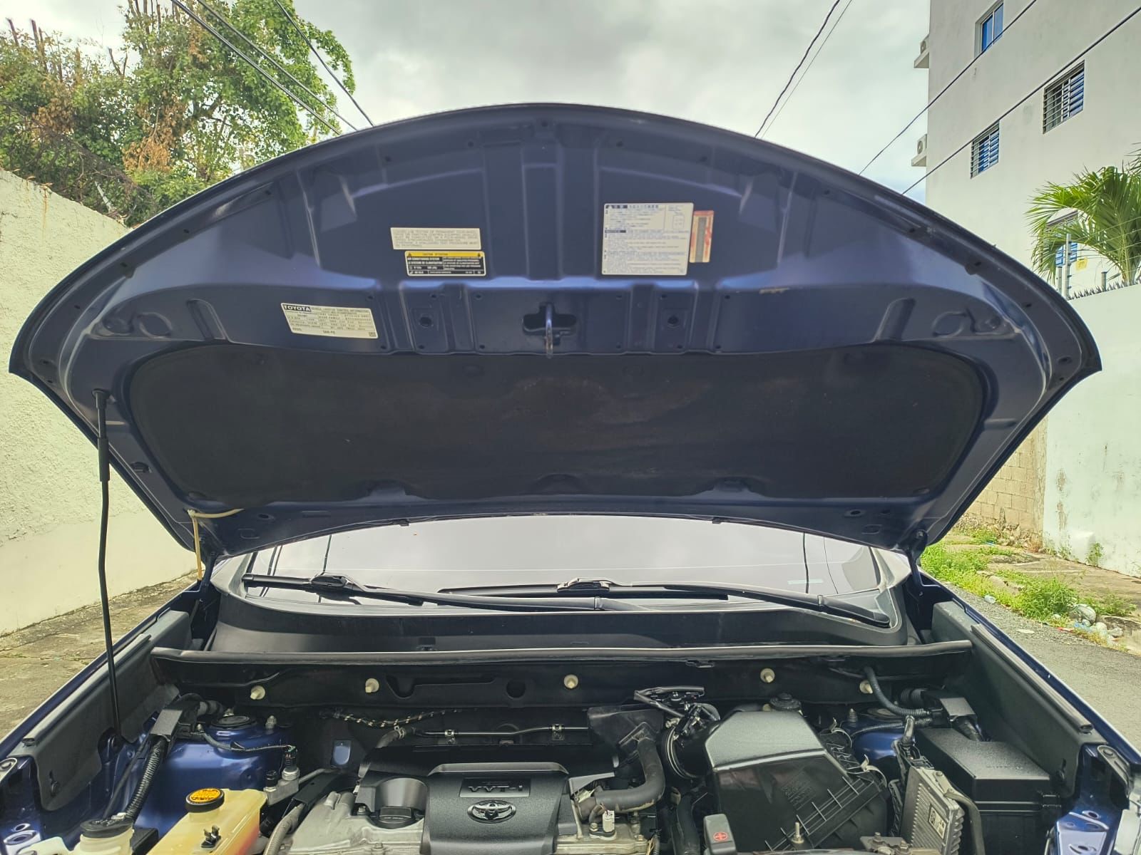 jeepetas y camionetas - Toyota rav4 2014 3
