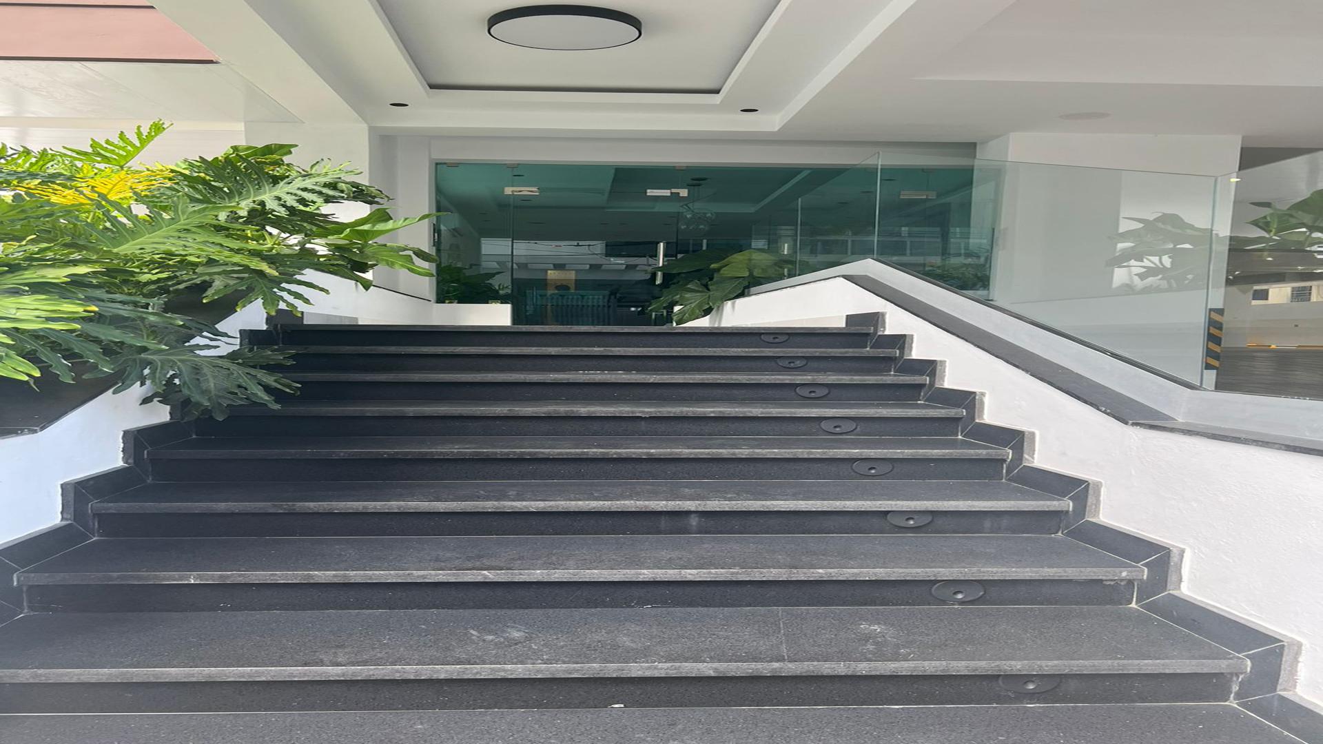 apartamentos - Apartamento en venta en Evaristo Morales 16