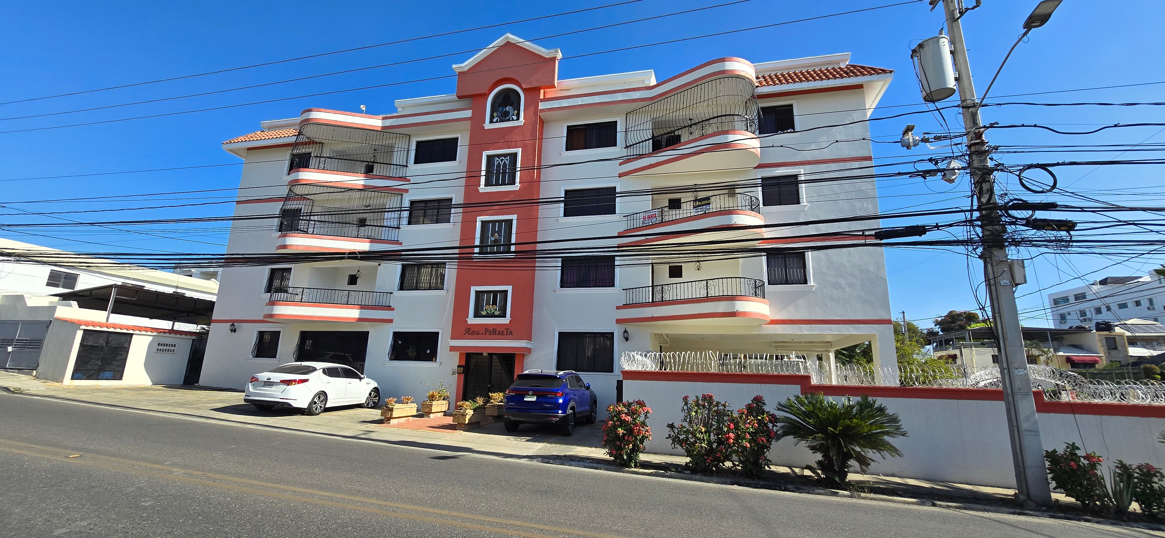 apartamentos - rento 3er piso república de Argentina santiago 