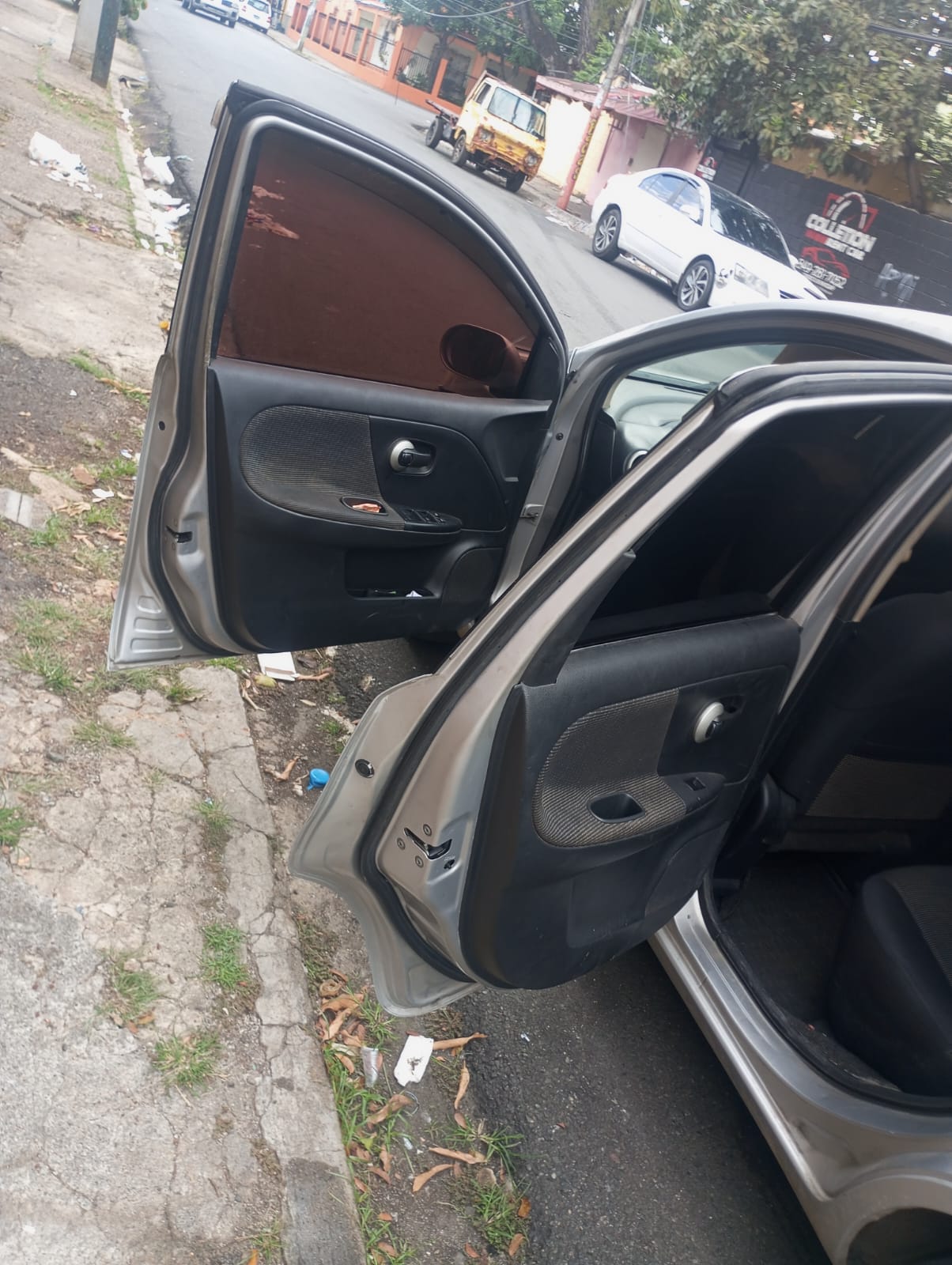 carros - Como nuevo nuevo pocas millas  2