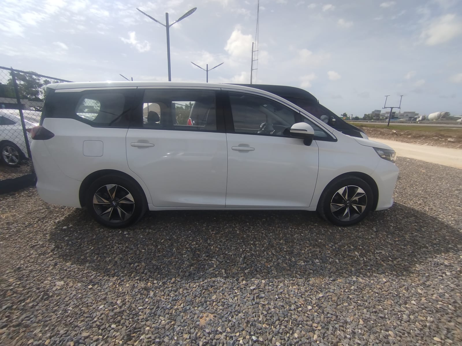 jeepetas y camionetas - GAC M6 PRO 2024  5