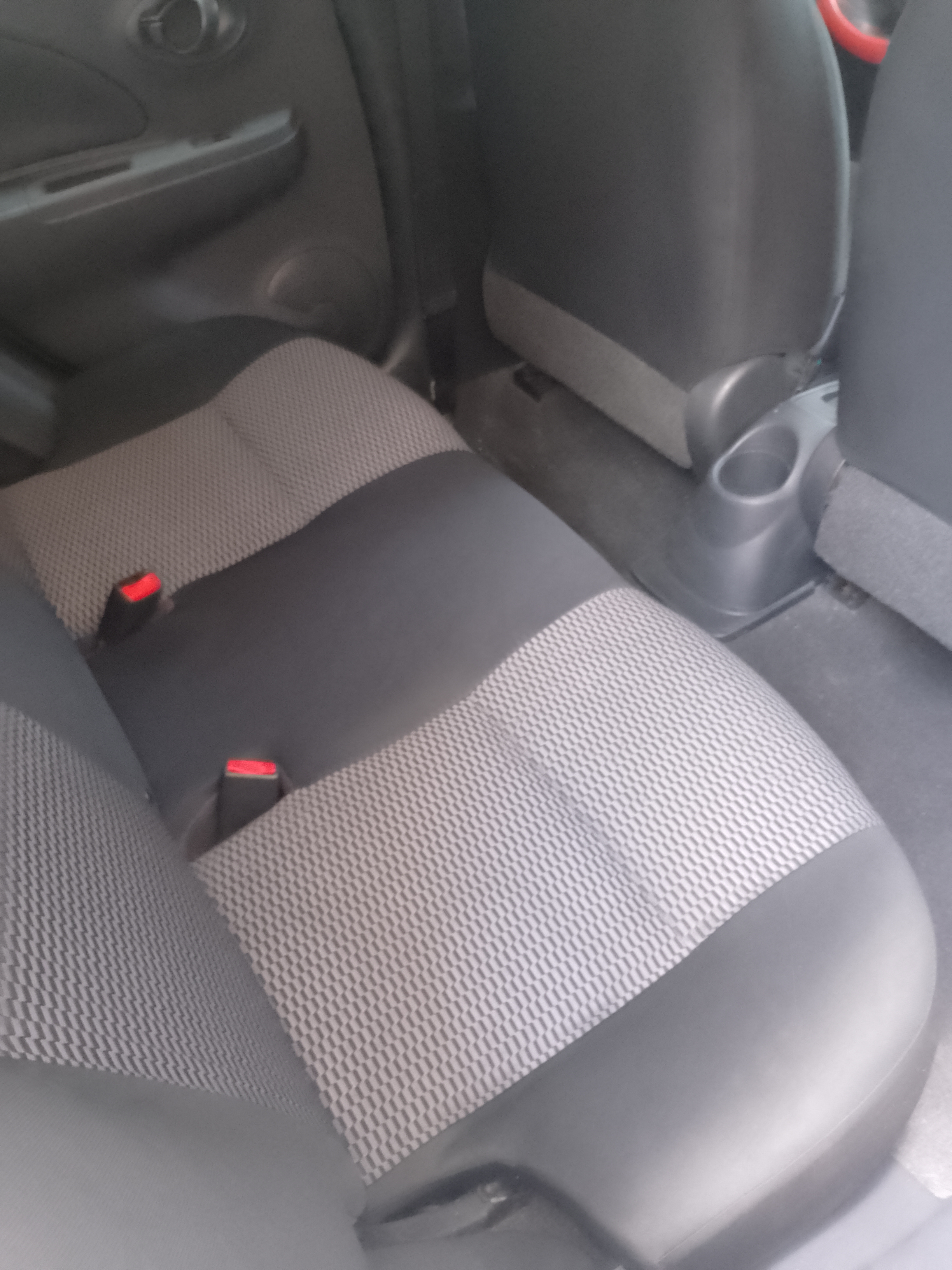 carros - se vende Nissan March 2019 6