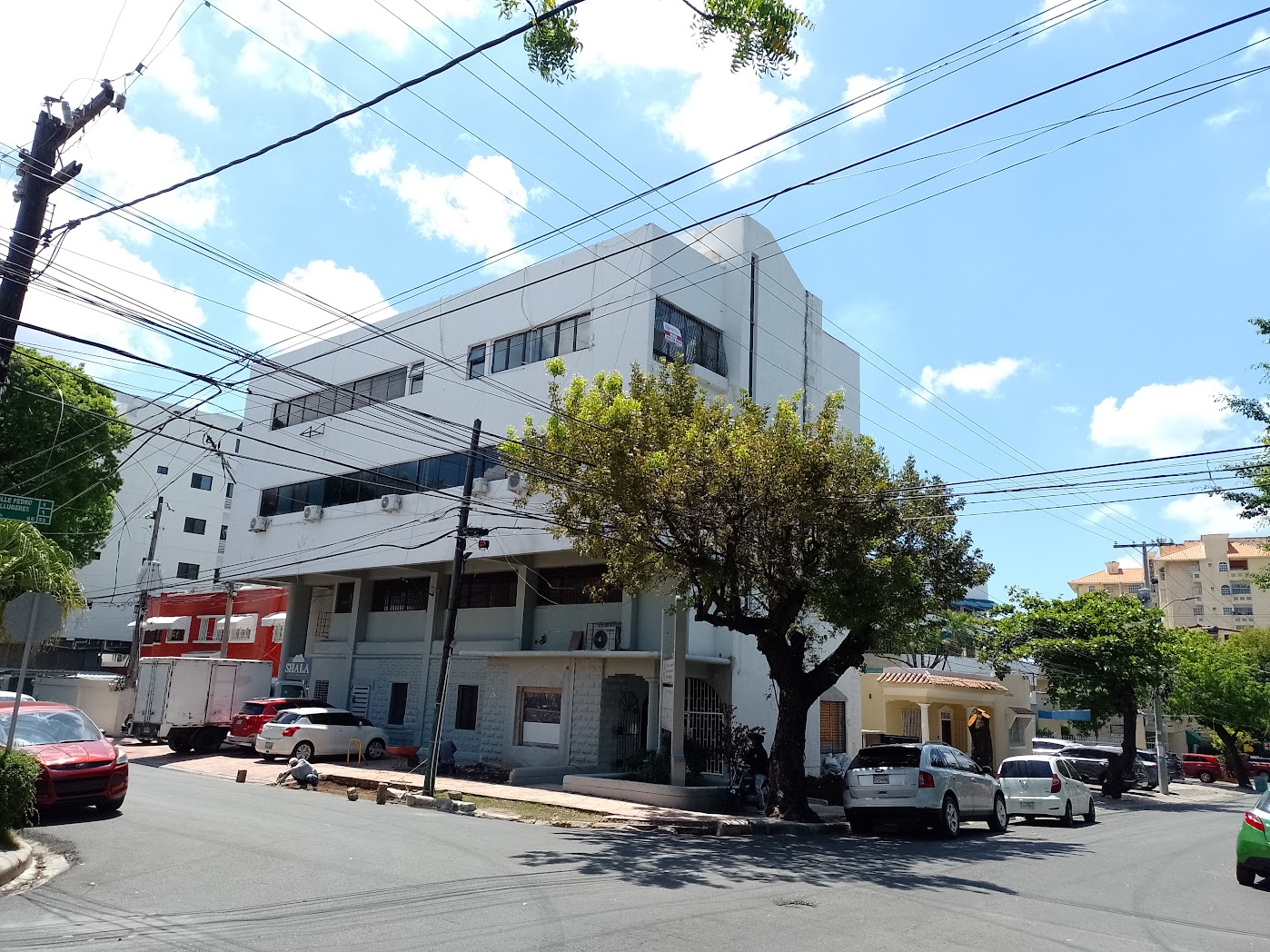 oficinas y locales comerciales - Venta de apartamento como Oficina o Residencia 