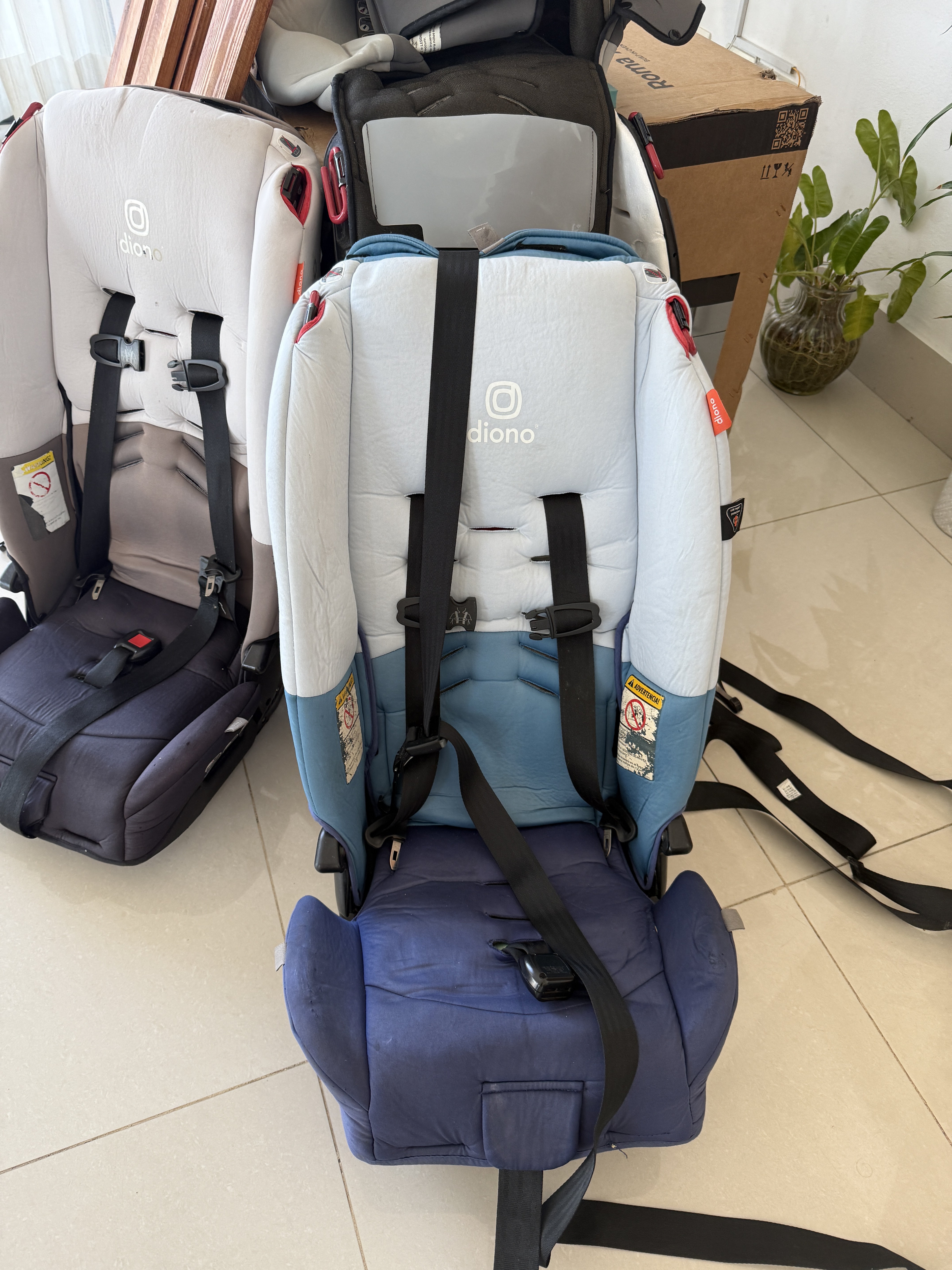 coches y sillas - VENDO SILLA DE CARRO DIONO DE SEGUNDA MANO más accesorios  1