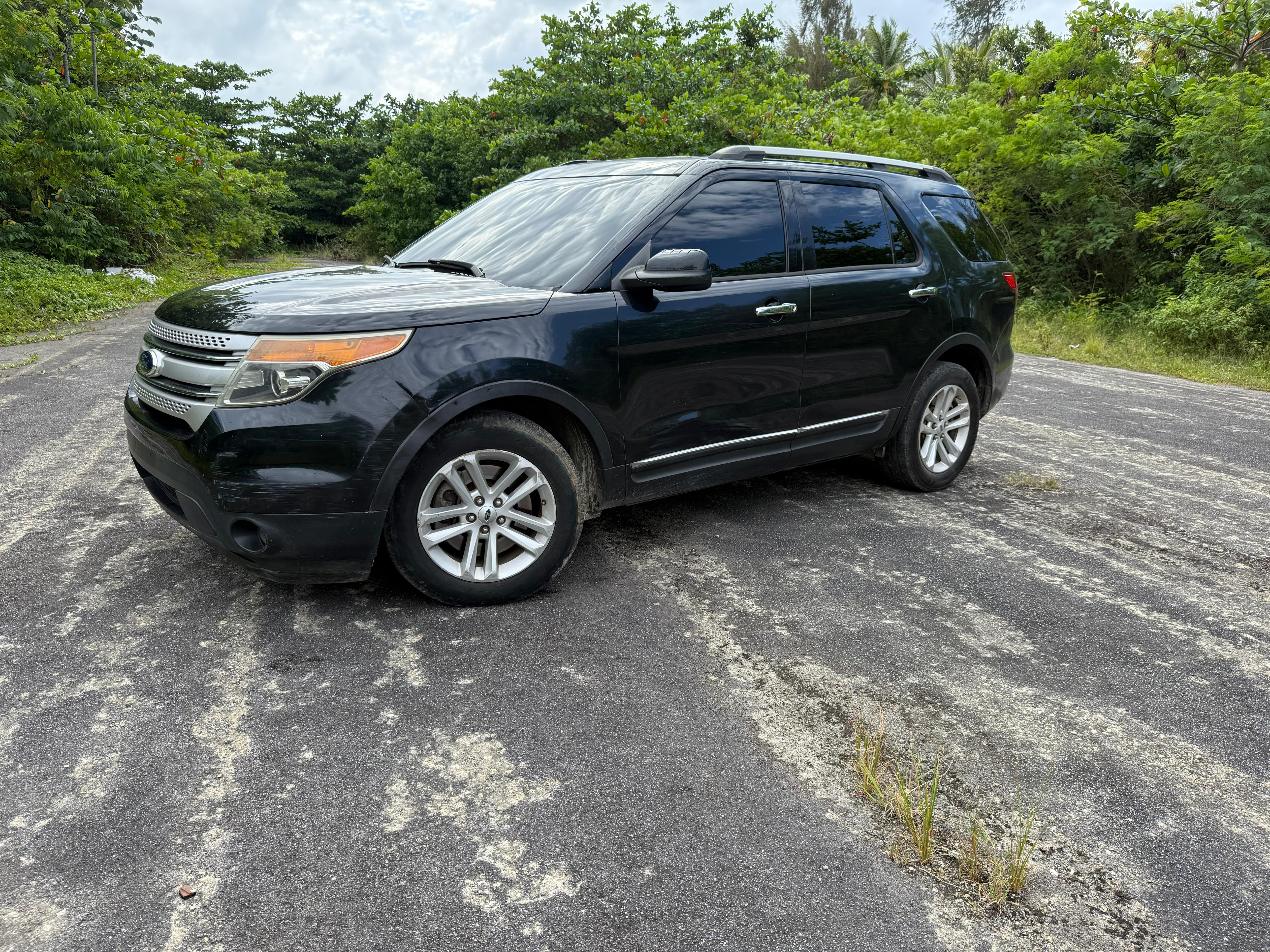 carros - Venta de vehículo Ford Explorer 2015 2