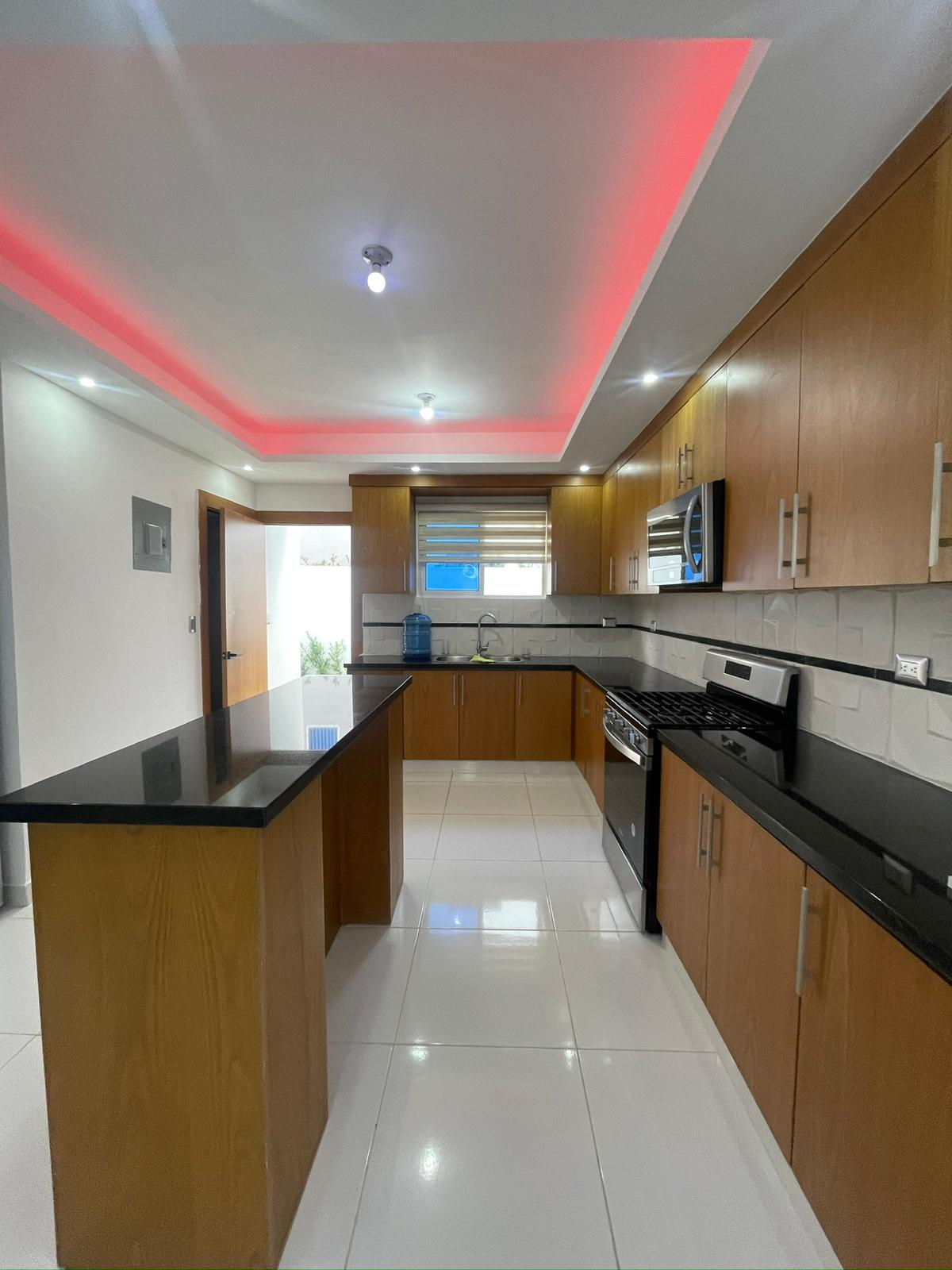 casas - CASA EN VENTA EN RESIDENCIAL CERRADO. 4