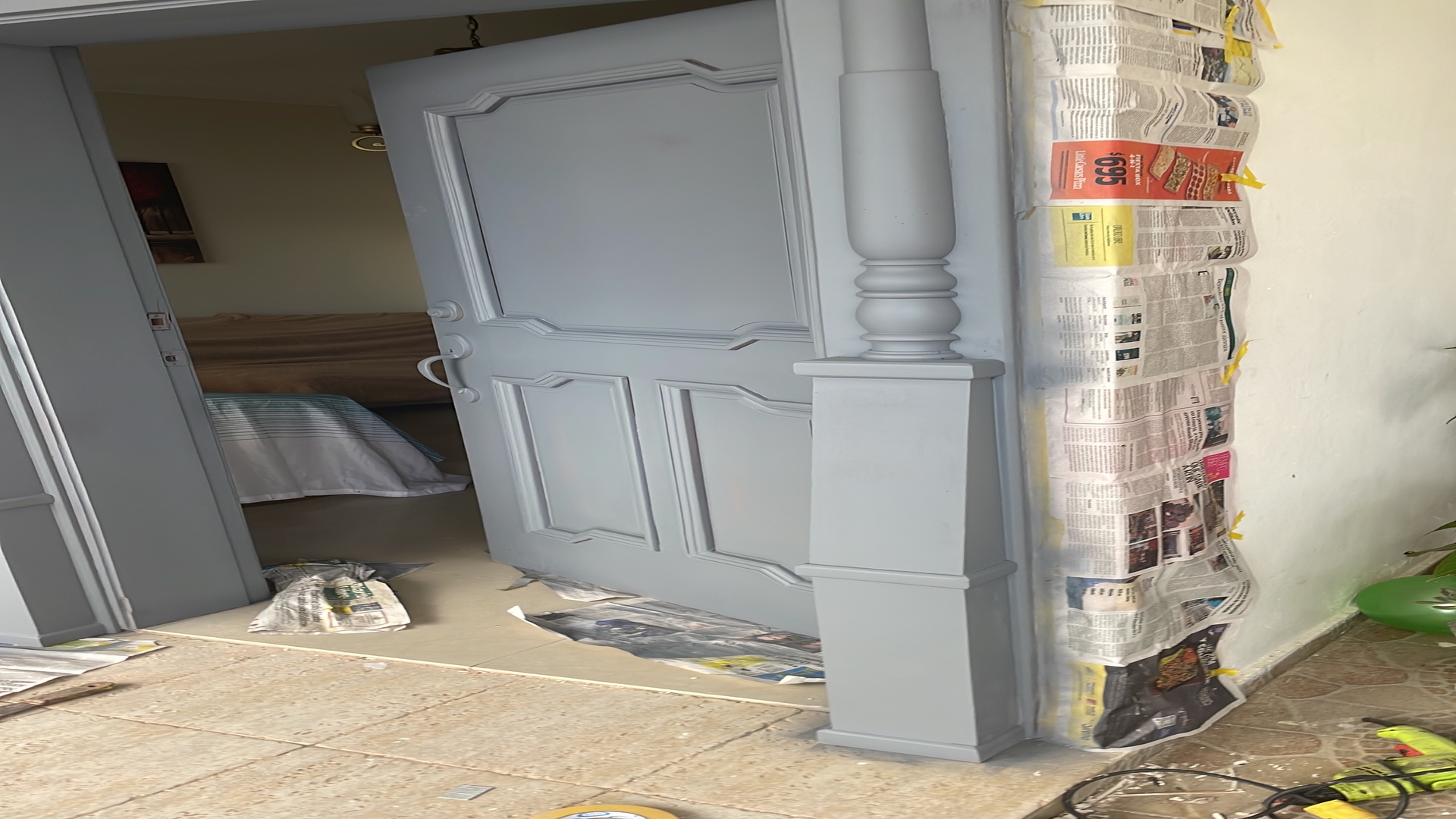servicios profesionales - Reparamos y pintamos puerta y muebles de tu hogar  1