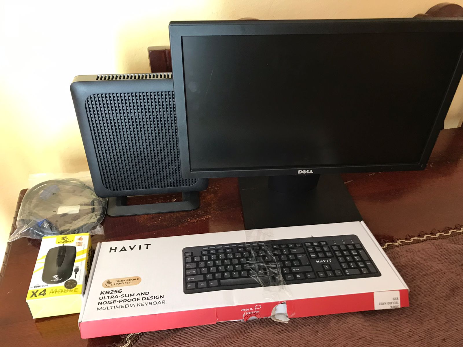 computadoras y laptops - Pc Hp Escritorio 1
