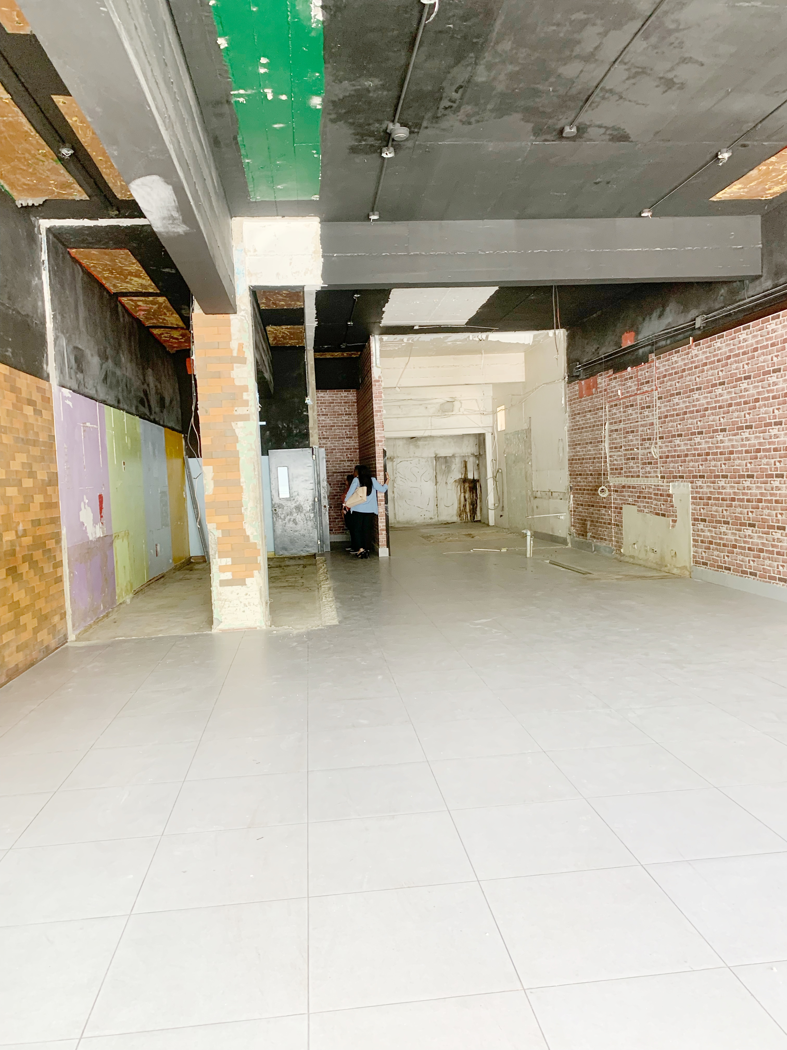 oficinas y locales comerciales - Local salon abierto amplio 3