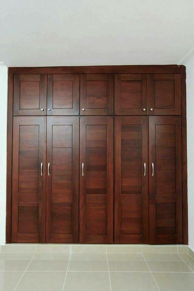 muebles y colchones - Ropero en madera  0