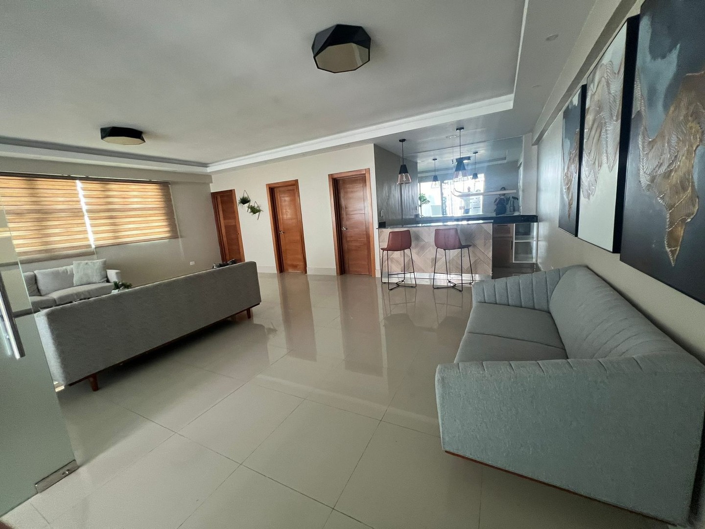 apartamentos - Naco piso 6 3 habitaciones 3.5 banos 2 parqueos estar balcon  4