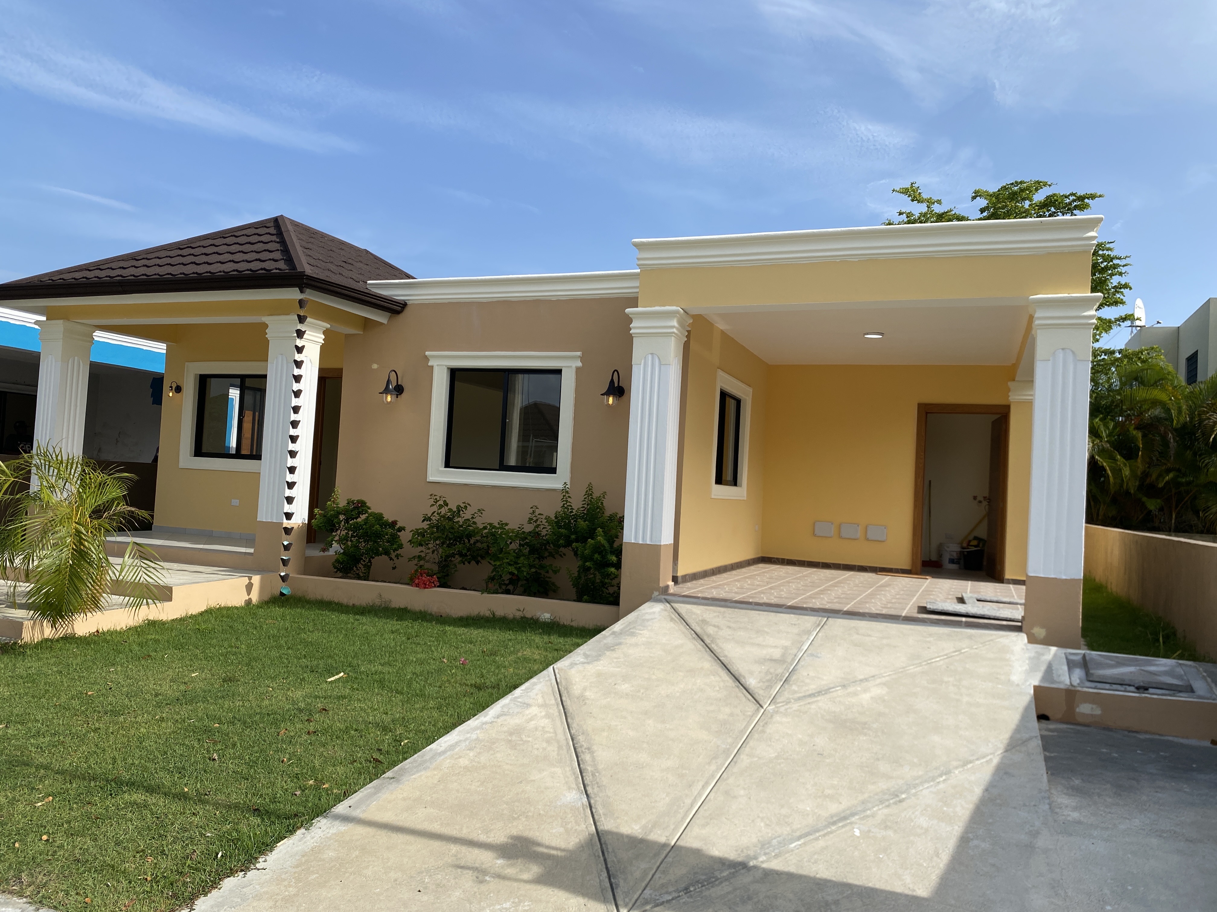 casas - casa económica de venta en Pto Pta  1