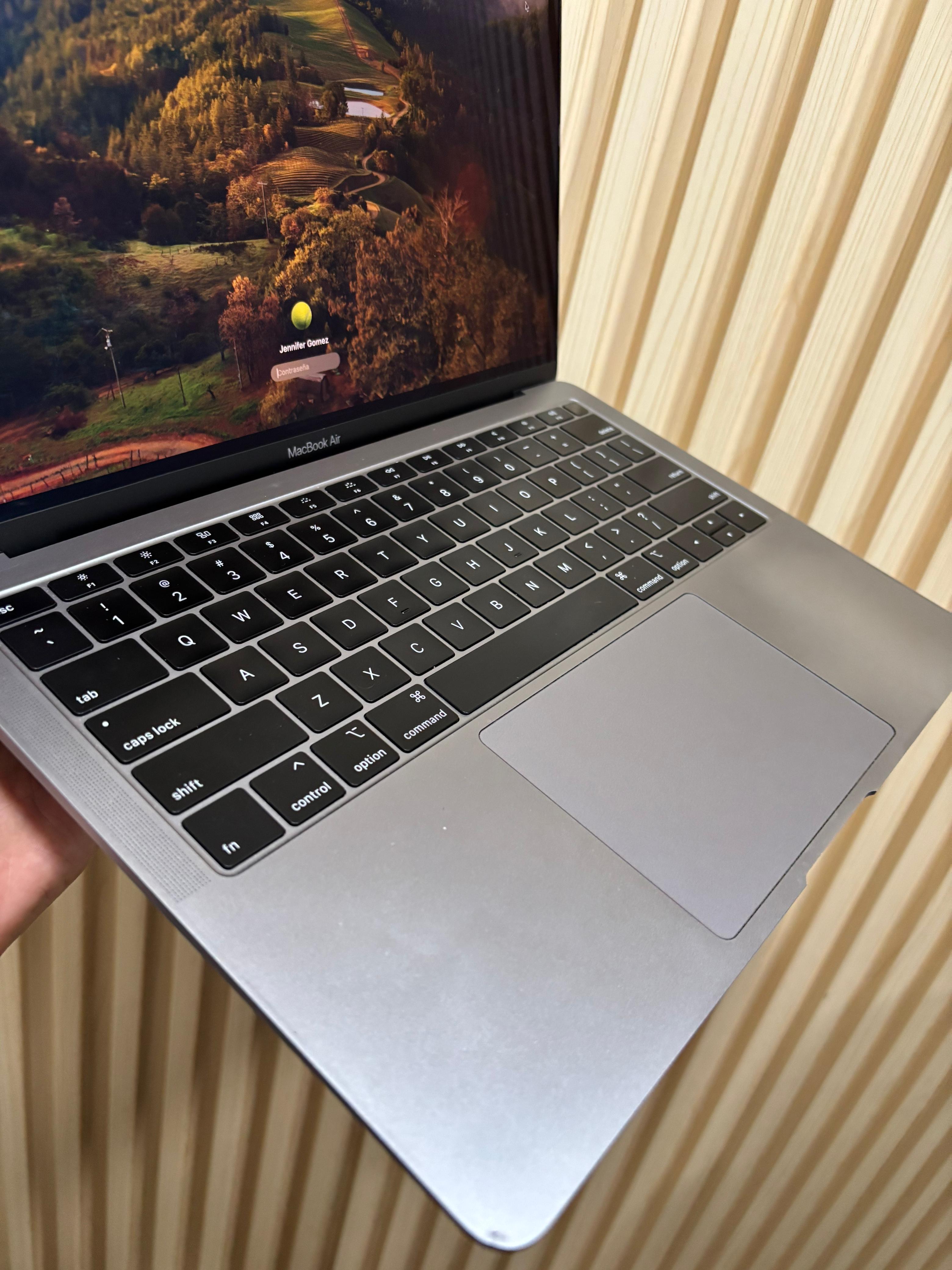 computadoras y laptops - Macbook air 2019 3