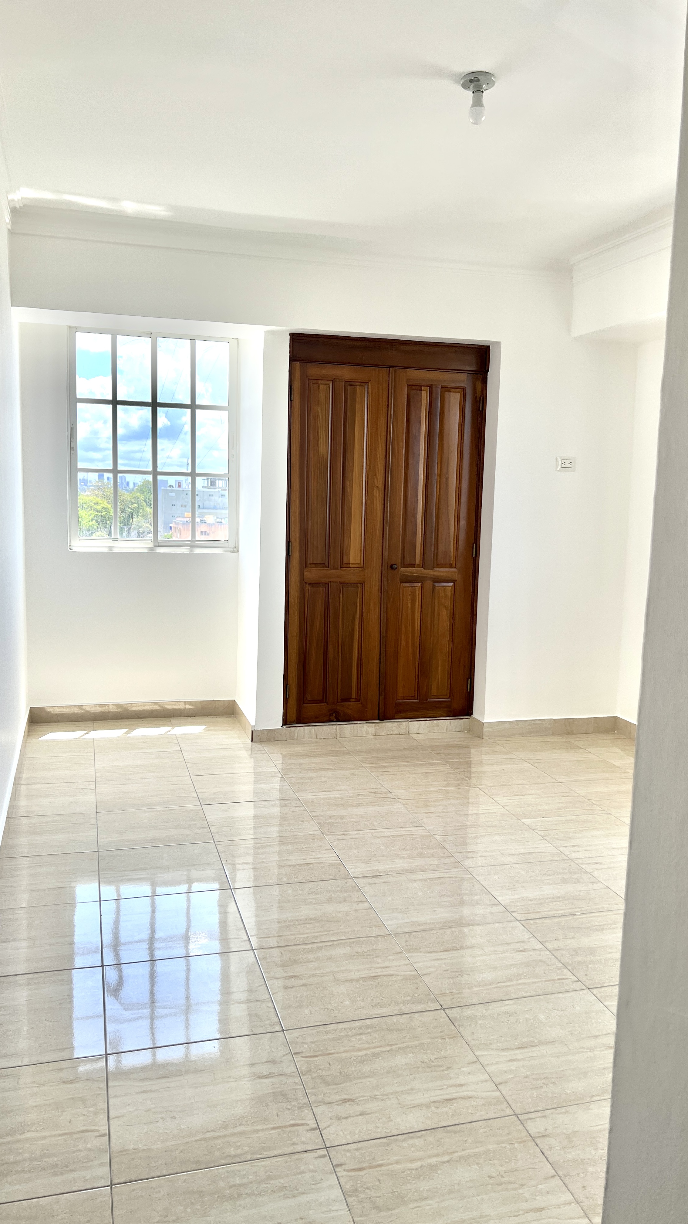 apartamentos - Apartamento con línea blanca en alquiler en Gazcue 7