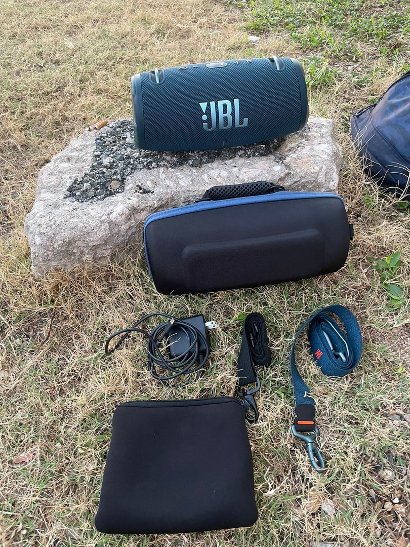 camaras y audio - Bocina Bluetooth JBL Xtreme 3 Original 2