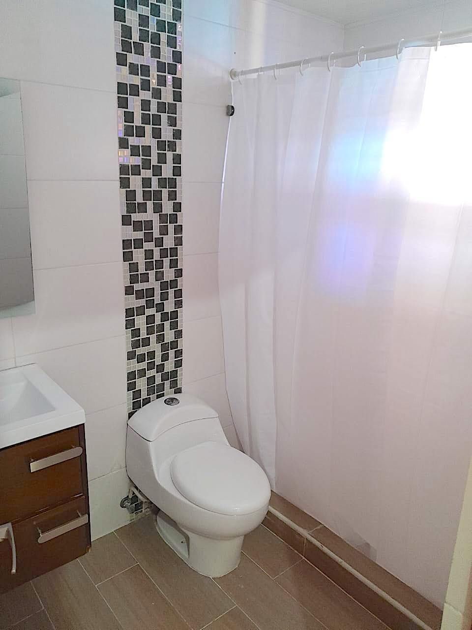 apartamentos - Apartamento en alquiler con amplia terraza . 0