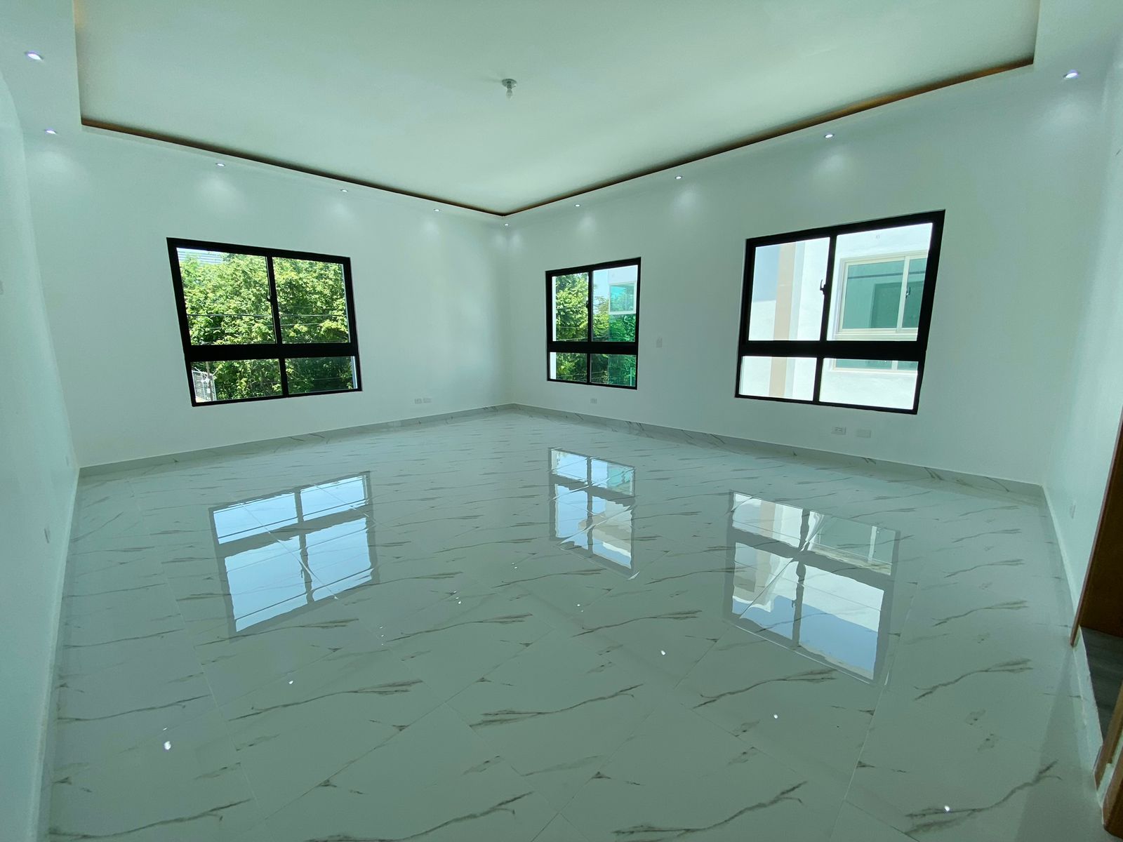 casas - Casa de 4 Habitaciones de Venta en Villa María! 6