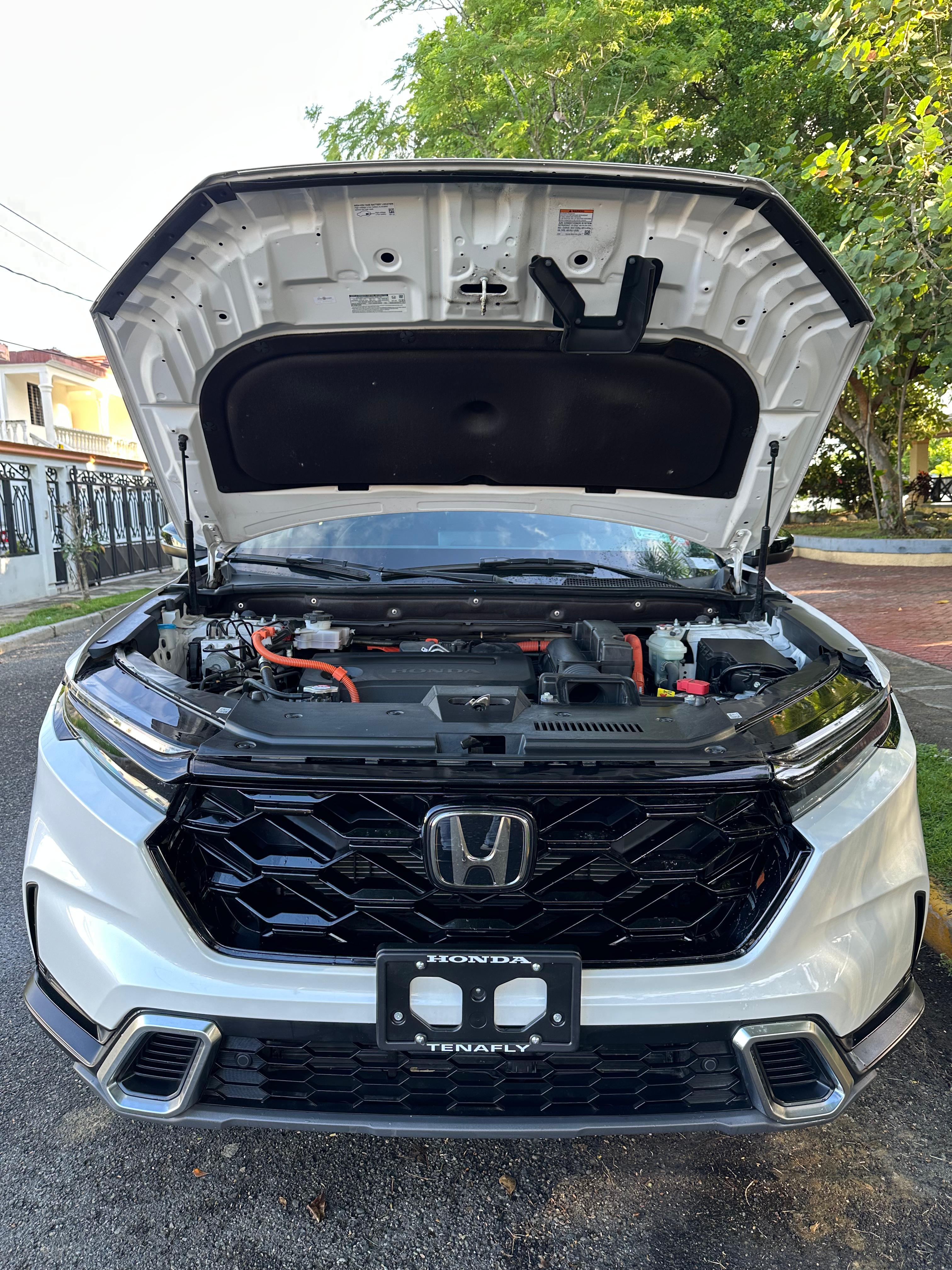 jeepetas y camionetas - Honda crv sport touring híbrida 2024 3