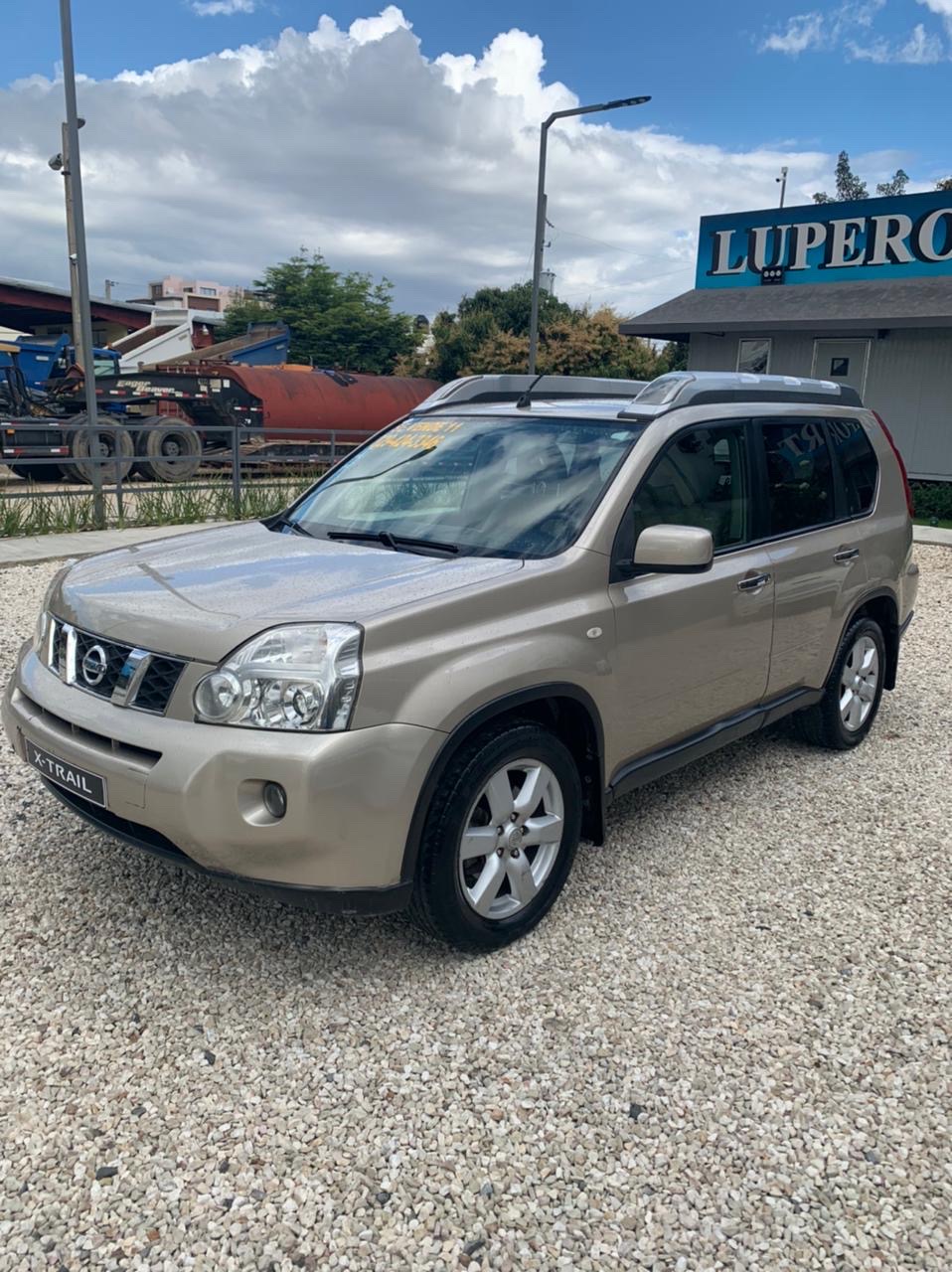 jeepetas y camionetas - Nissan xtrail 2011 4x4 0