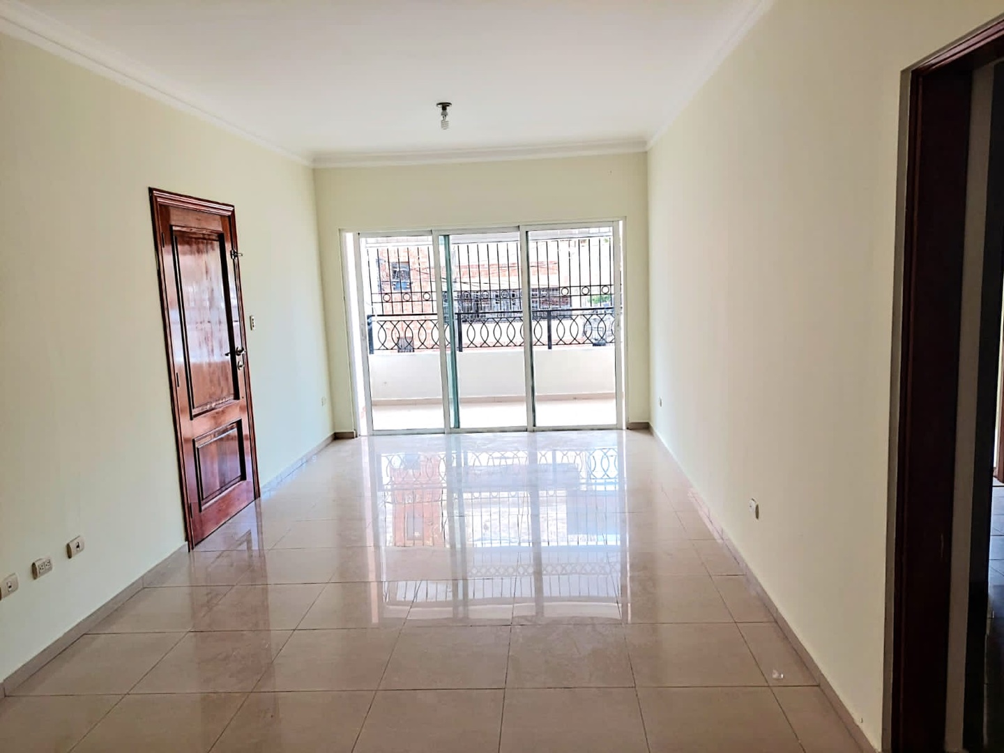 apartamentos - Apartamento en el Millon, próximo a la avenida Núñez de Cáceres y Ave. Defilló,  2