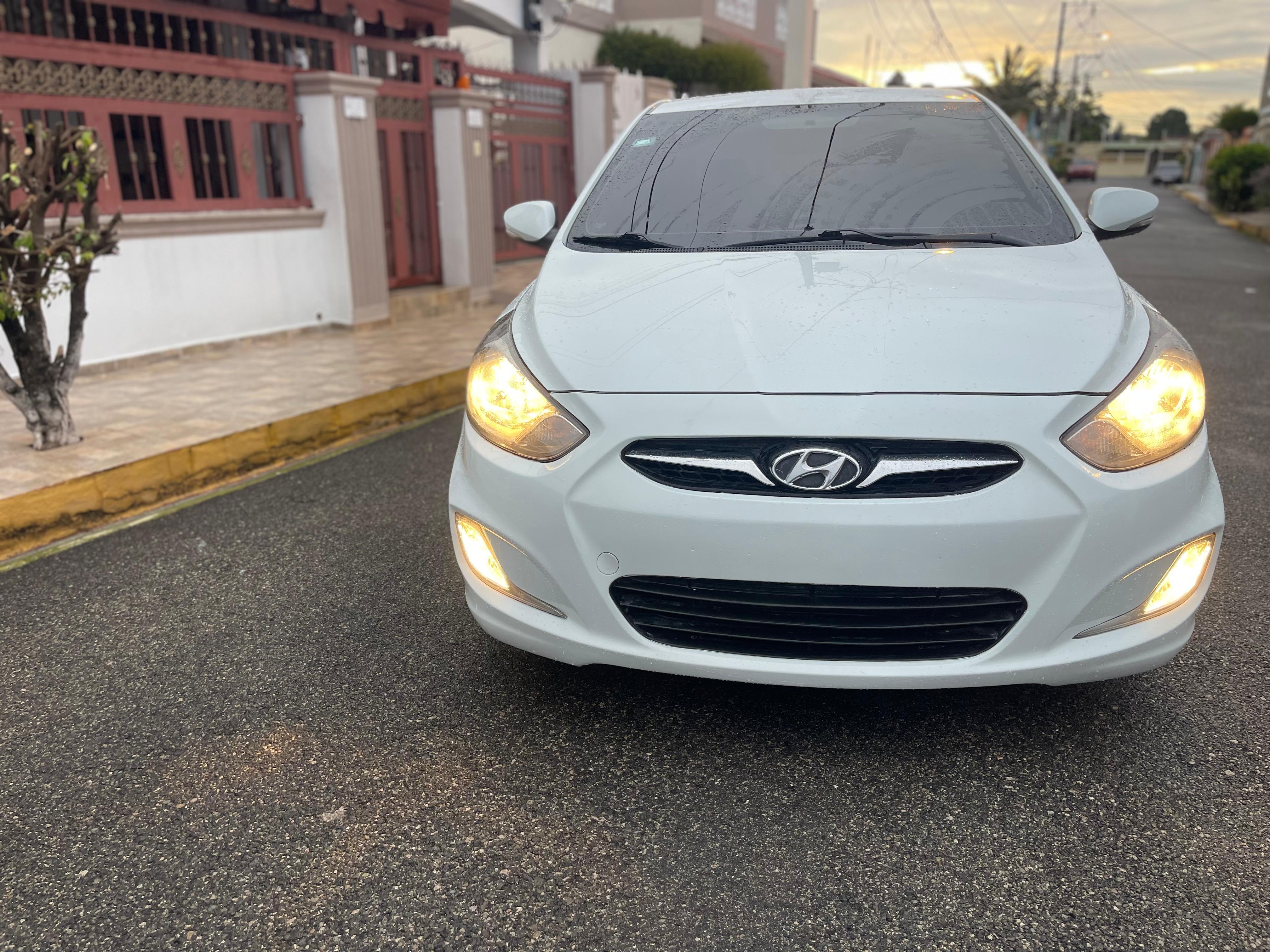 carros - hiunday accent 2017 2