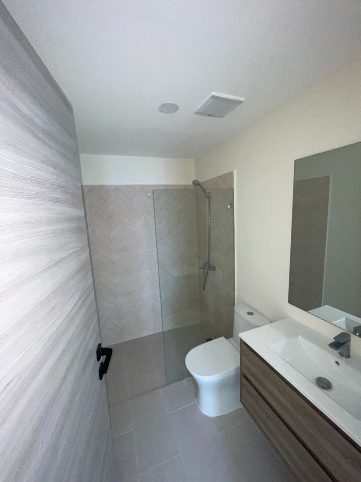 apartamentos - Alquilo Apartamento Vacio en Vista Cana 9