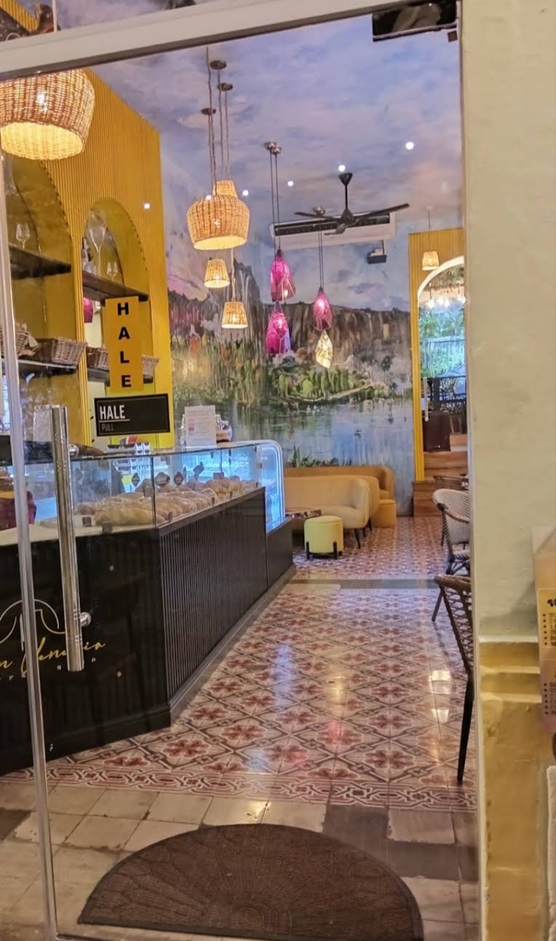 oficinas y locales comerciales - VENDE PUNTO RESTAURANTE *OPORTUNIDAD* CON UN ALQUILER DE 2.500 Dólares  4
