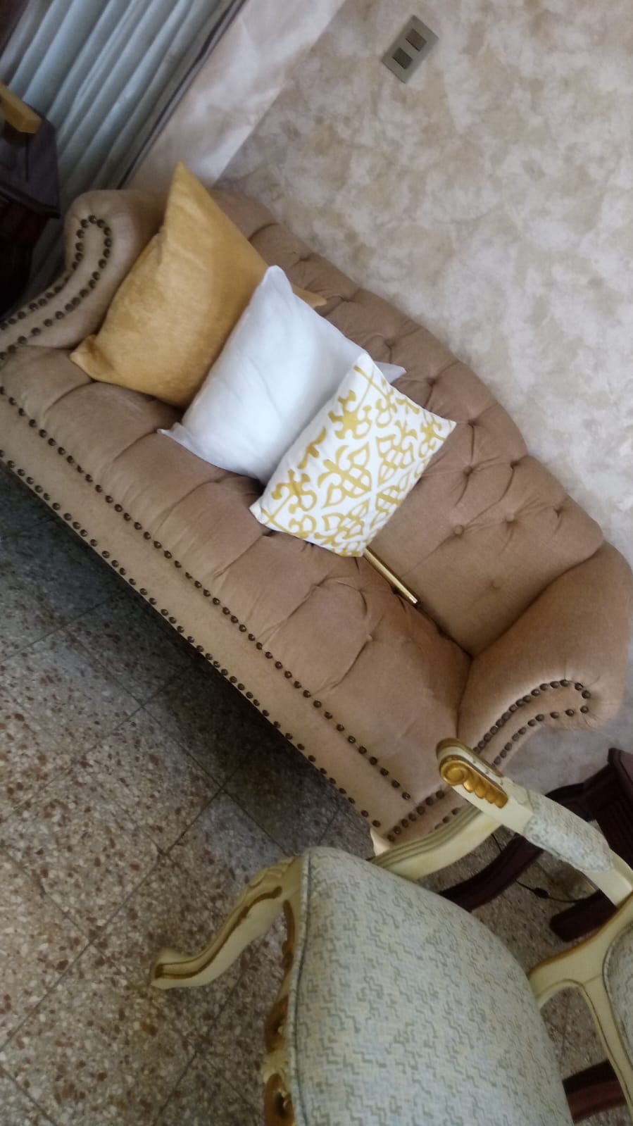 muebles y colchones - Mueble elegante de 2 plazas  0