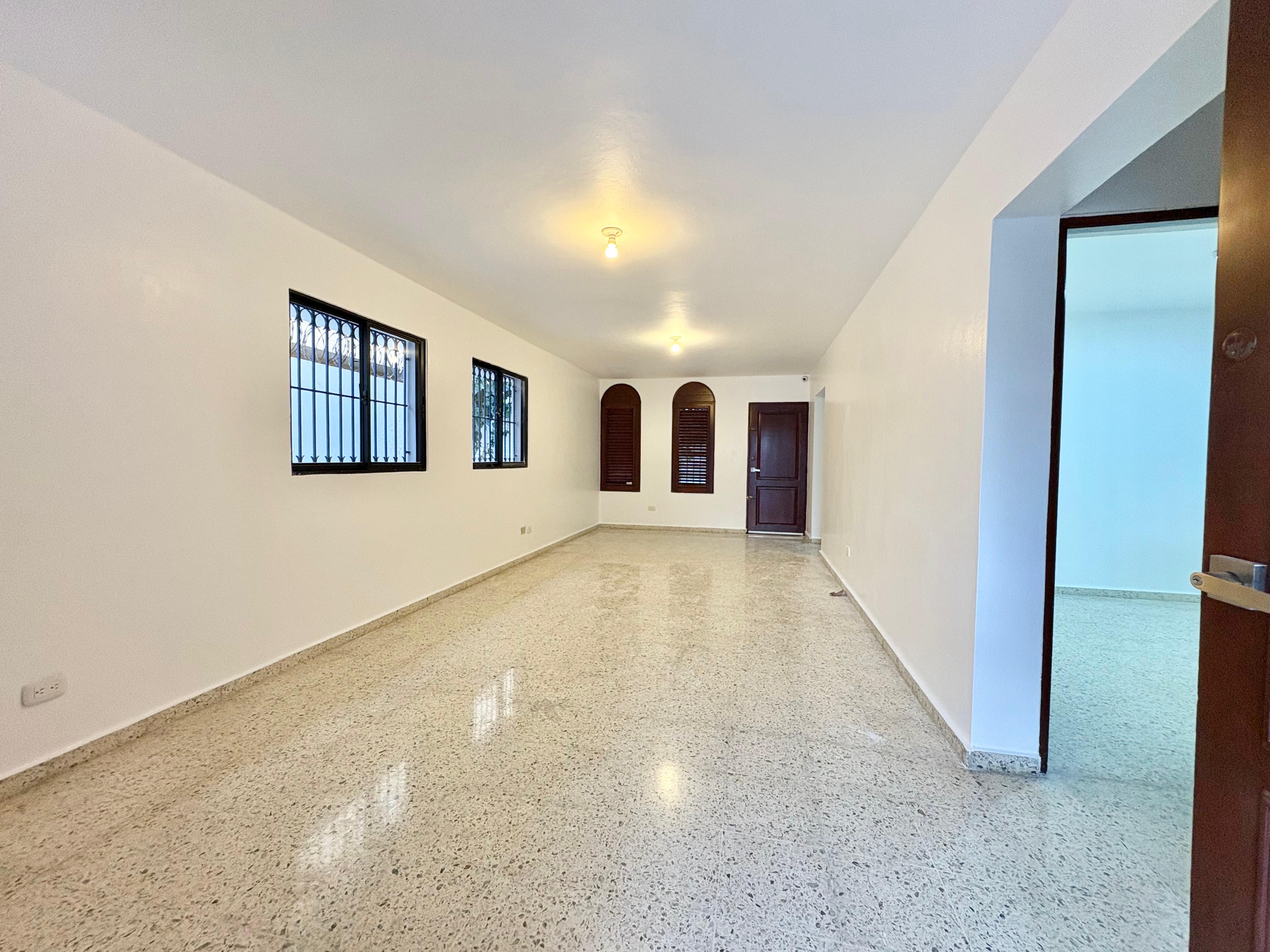 casas - Alquiler Casa en la Castellana con Paneles Solares